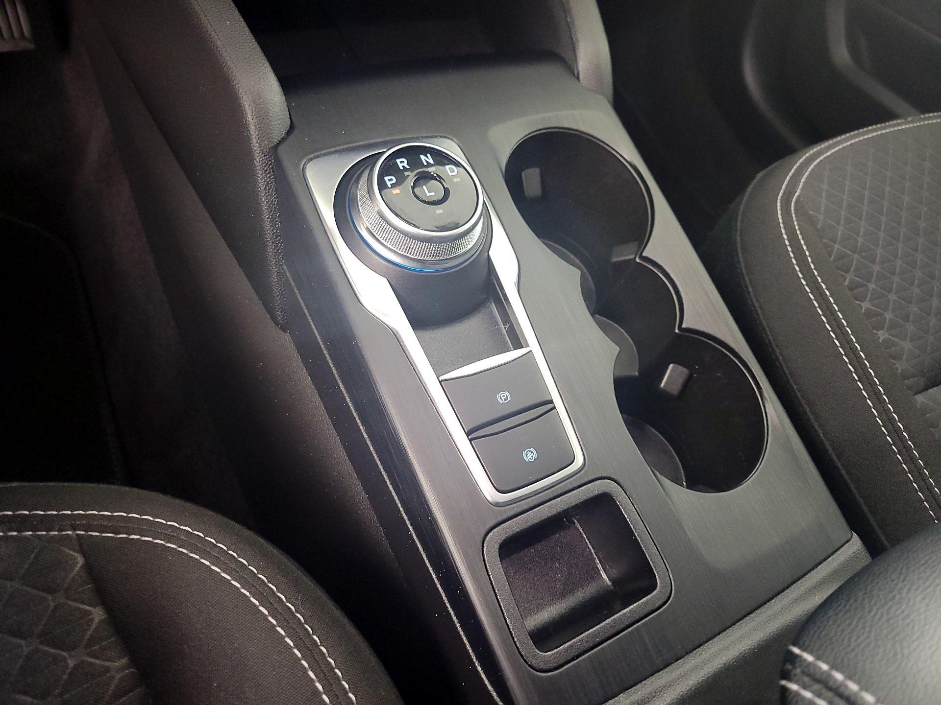 Thumbnail: 2023 Ford Escape - 18