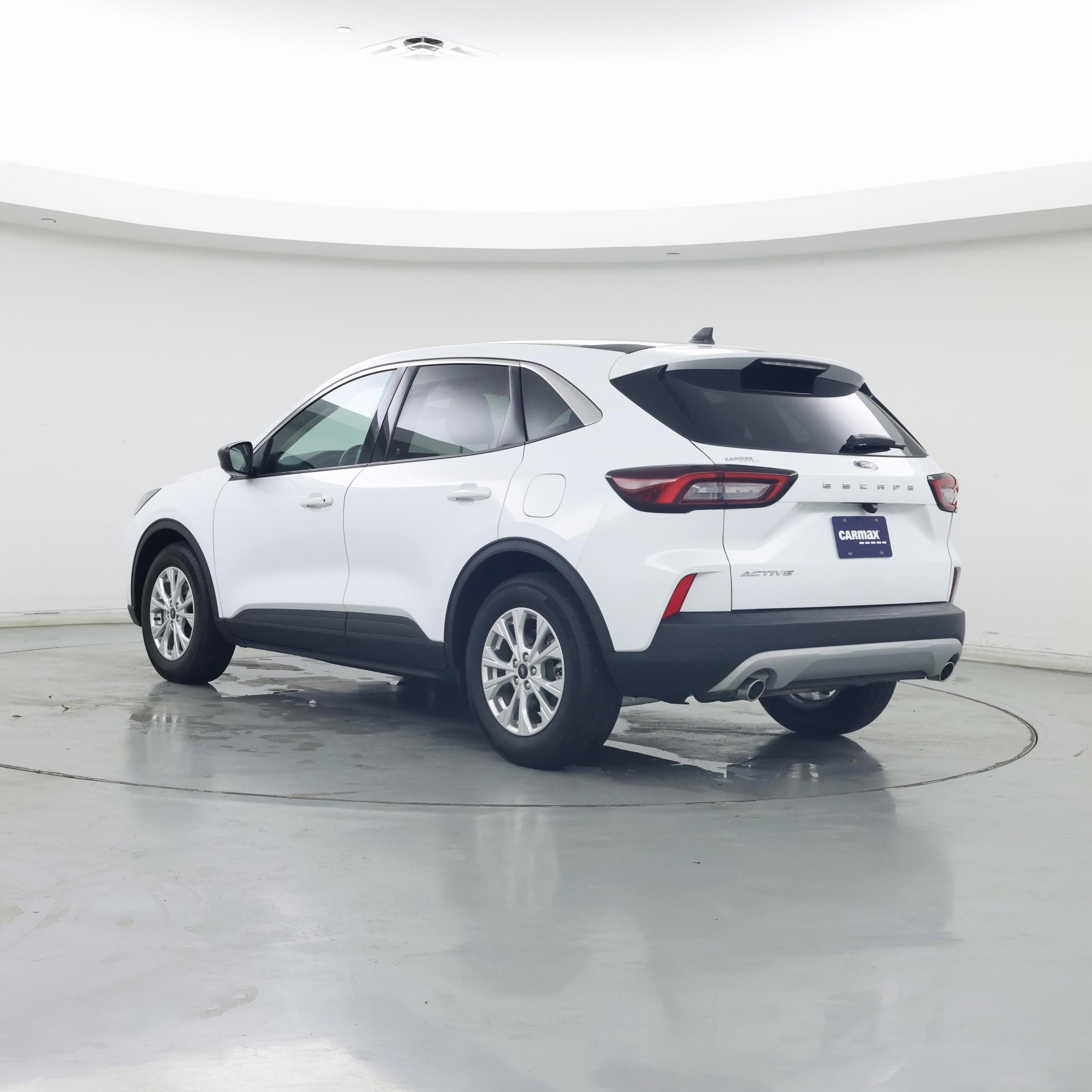 Thumbnail: 2023 Ford Escape - 2