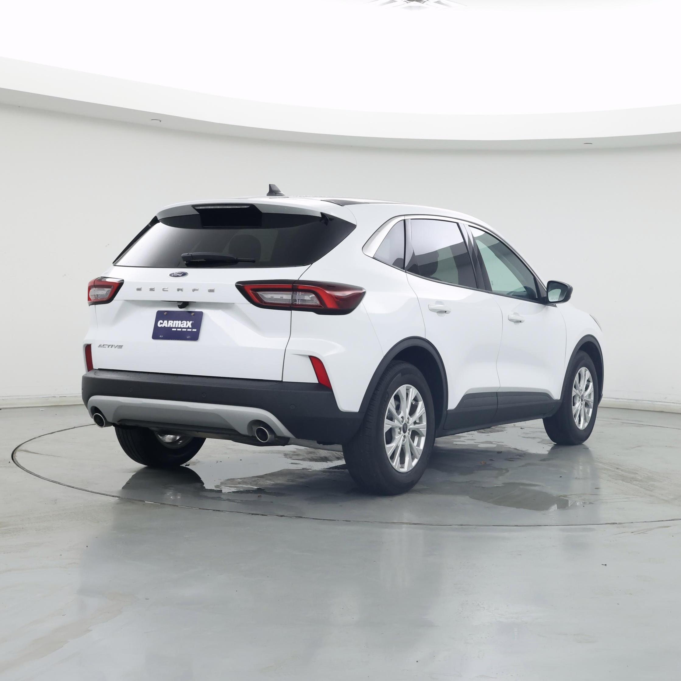 Thumbnail: 2023 Ford Escape - 8