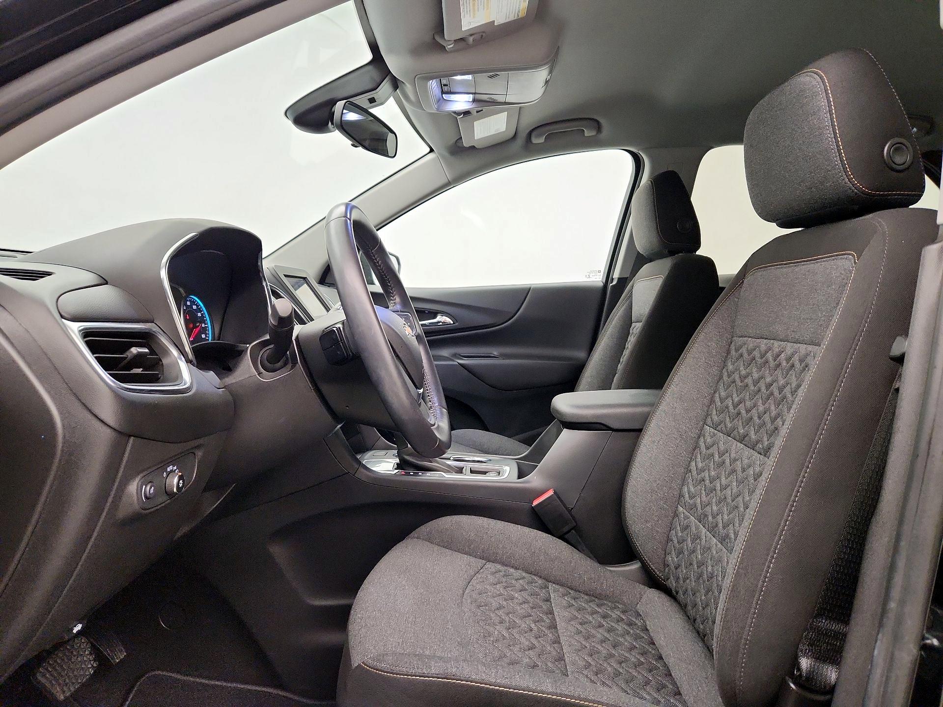 Thumbnail: 2022 Chevrolet Equinox - 11