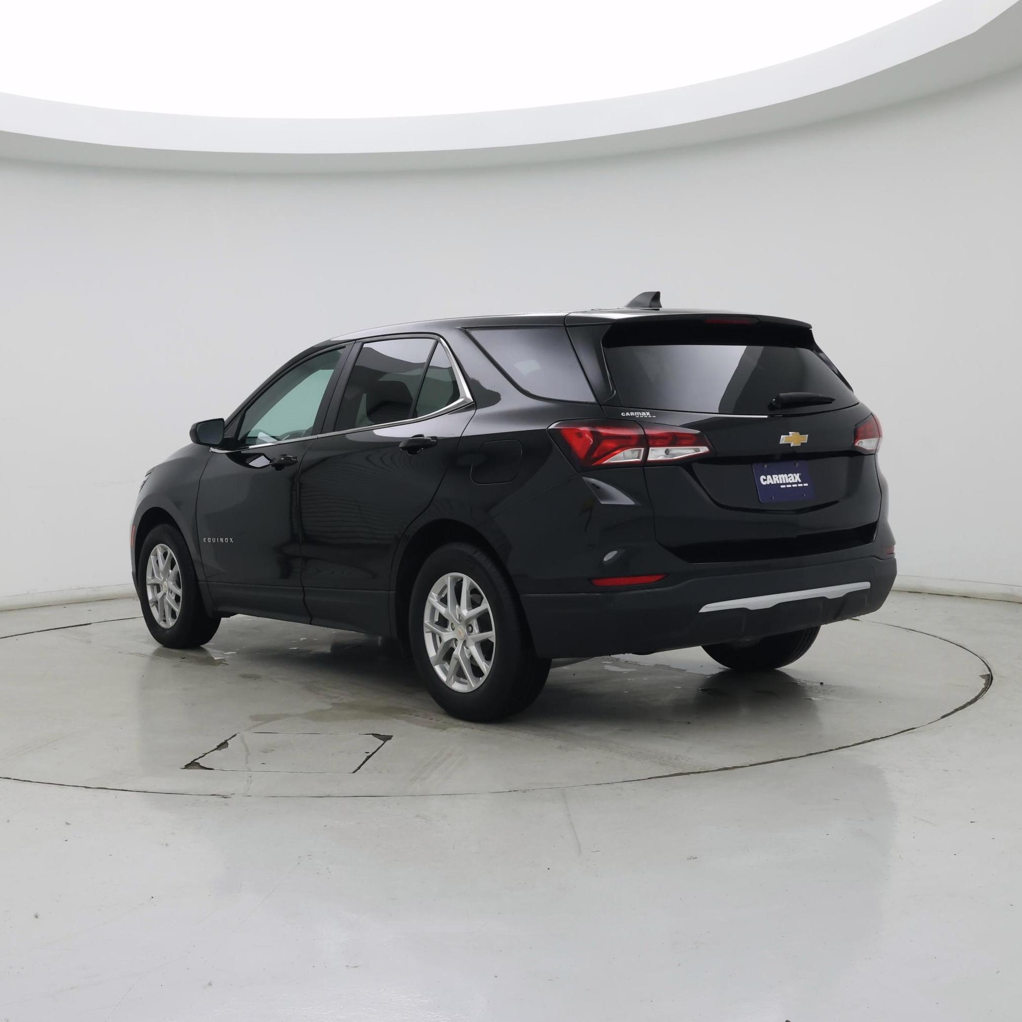 Thumbnail: 2022 Chevrolet Equinox - 2