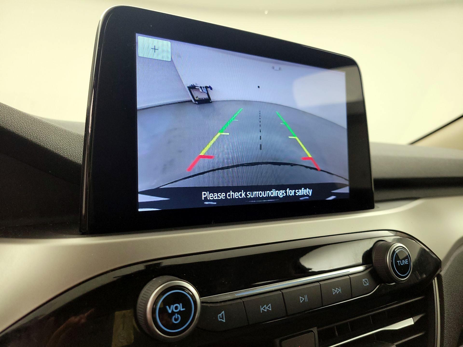 Thumbnail: 2020 Ford Escape - 15