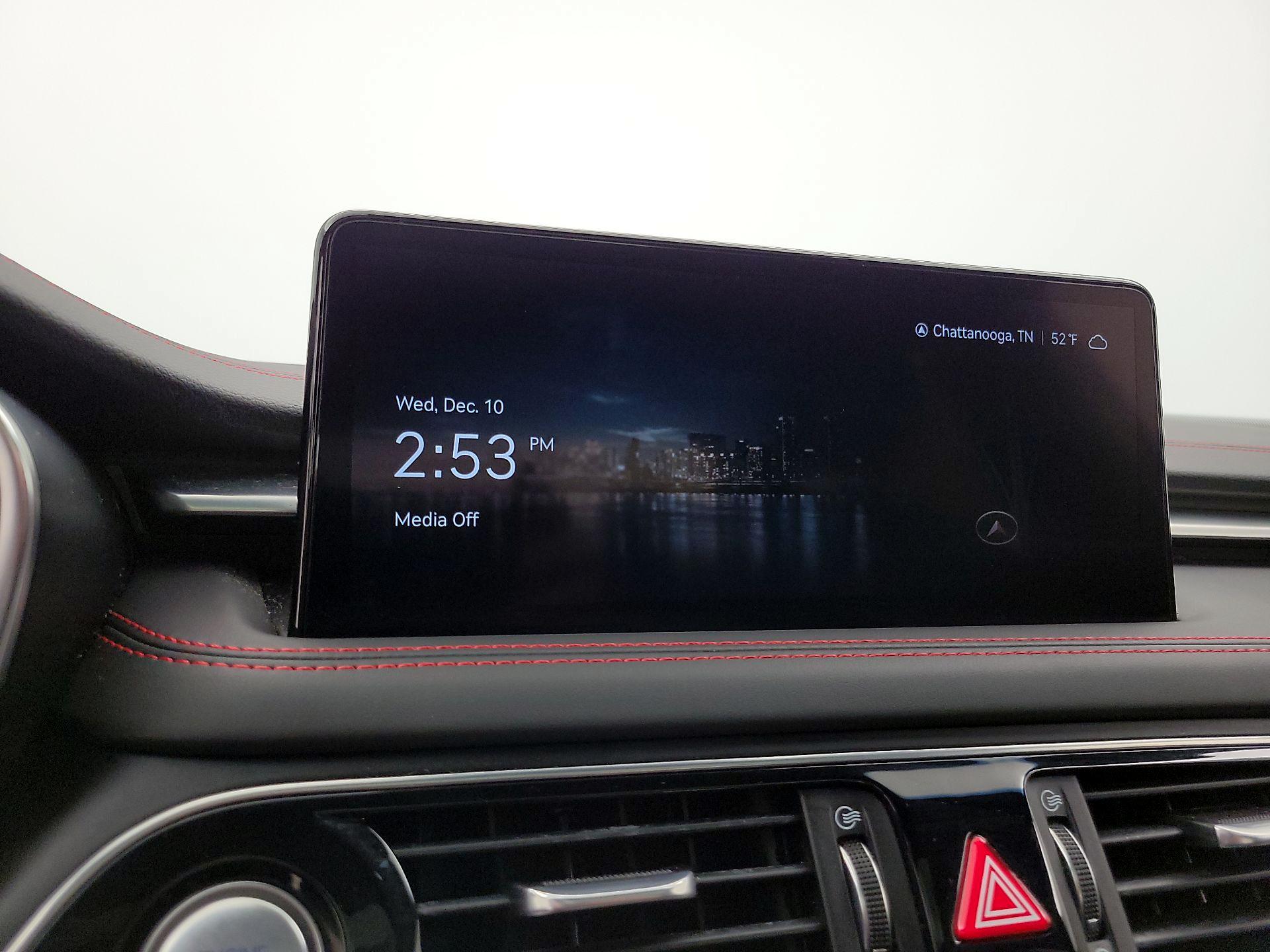 Thumbnail: 2023 Genesis G70 - 16