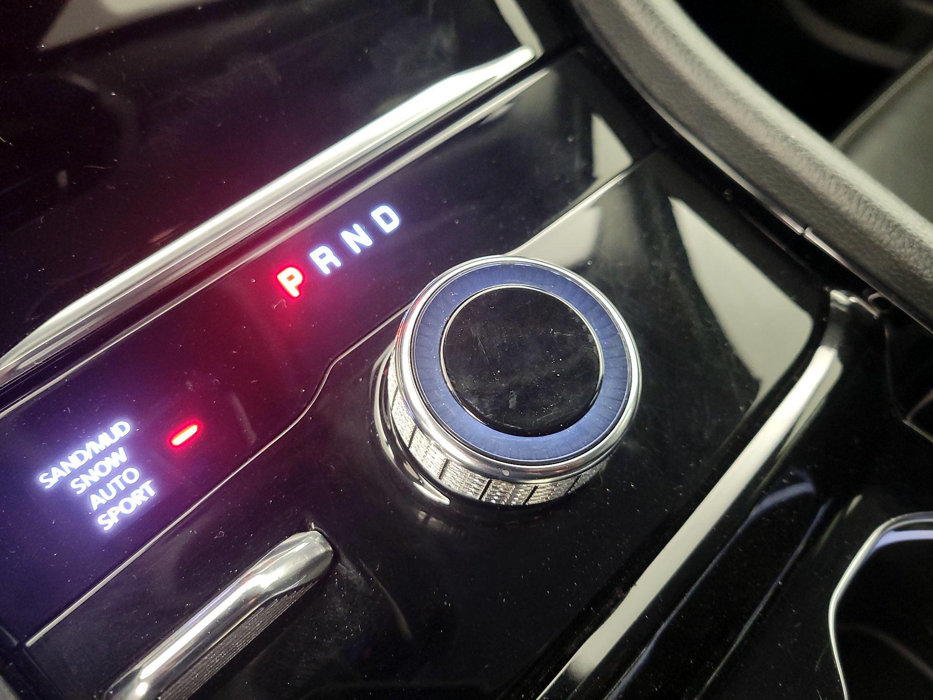 Thumbnail: 2022 Jeep Grand Cherokee - 18