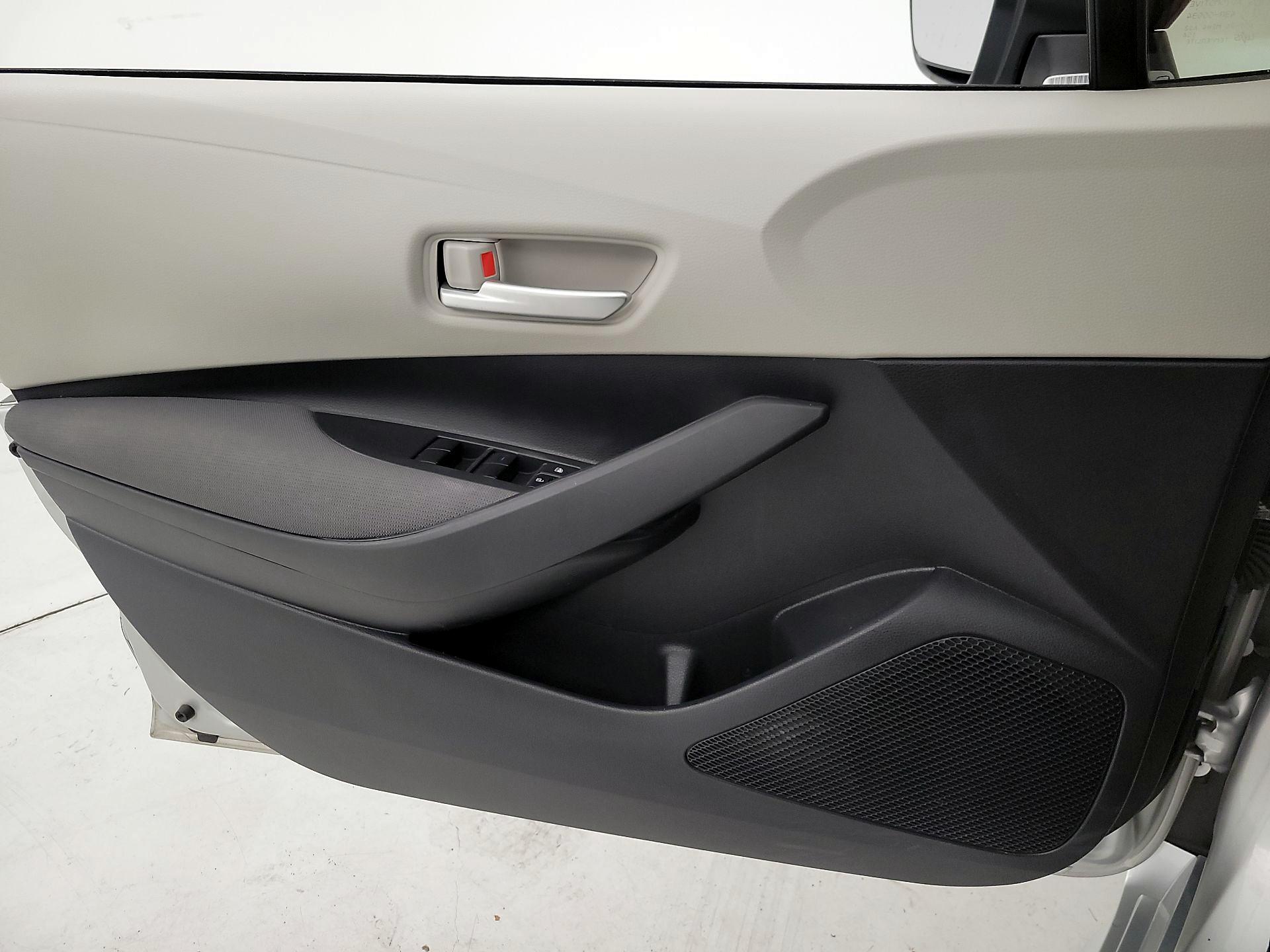 Thumbnail: 2020 Toyota Corolla - 12