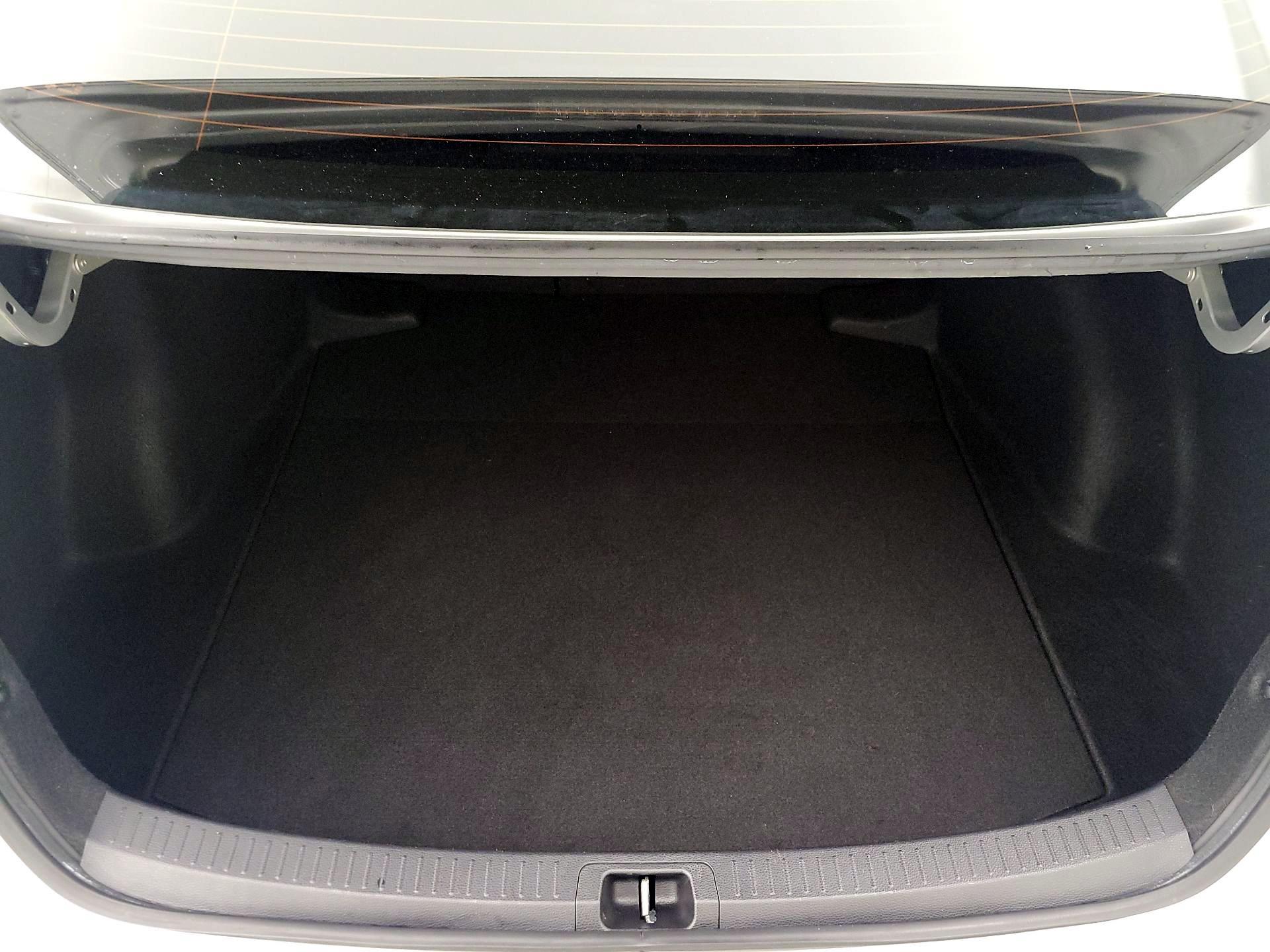 Thumbnail: 2020 Toyota Corolla - 19