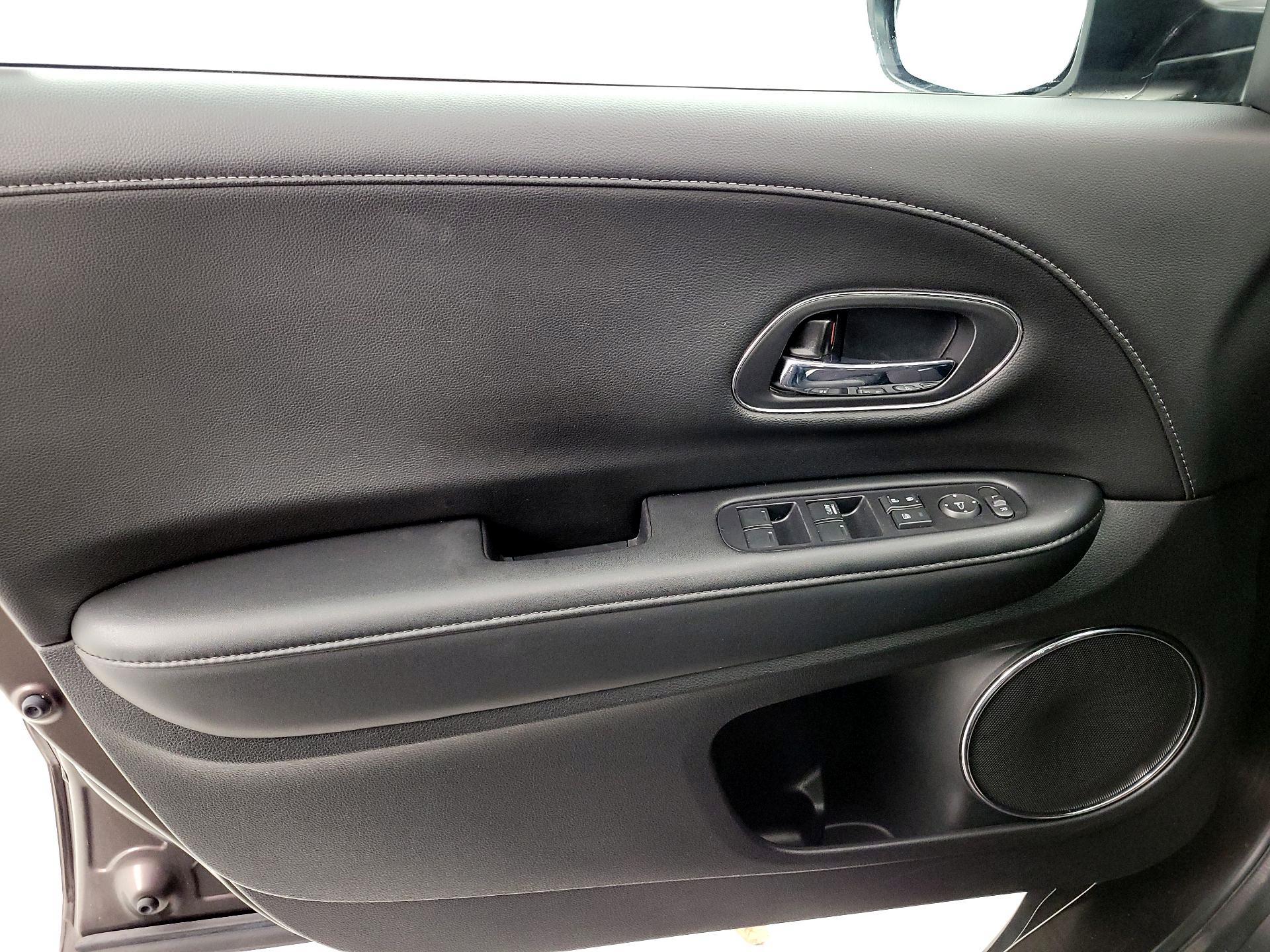 Thumbnail: 2021 Honda HR-V - 12