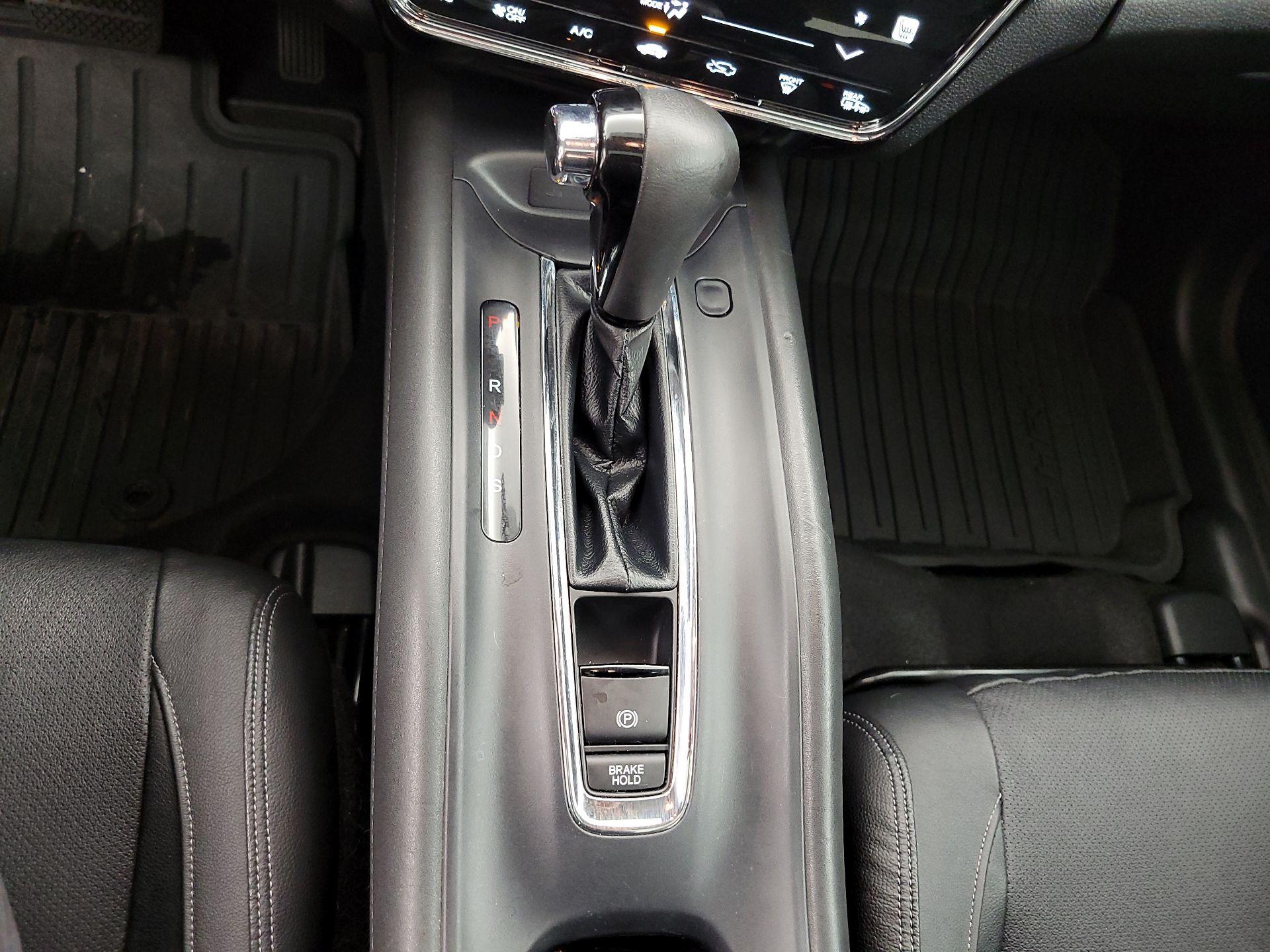 Thumbnail: 2021 Honda HR-V - 17