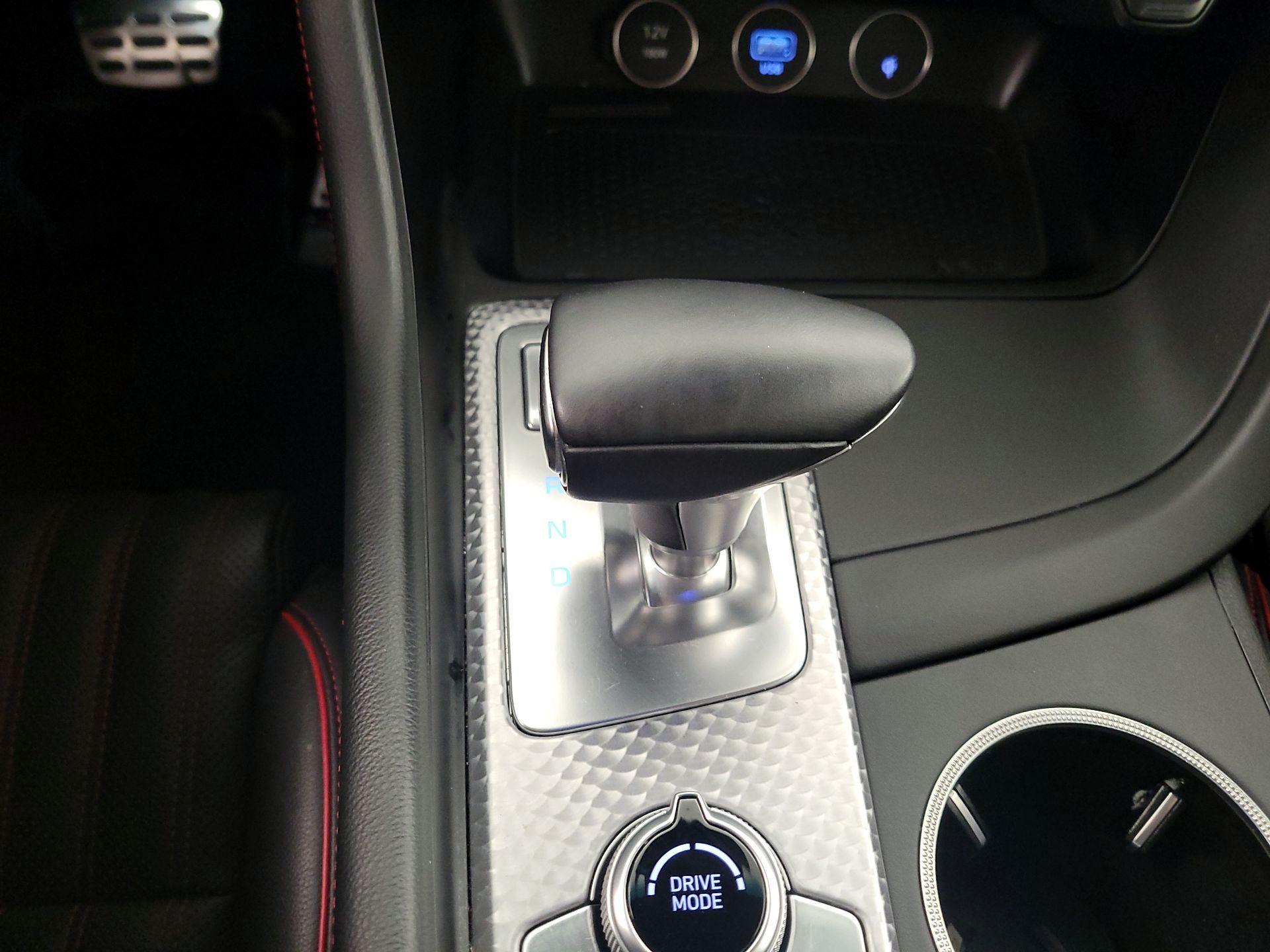 Thumbnail: 2023 Genesis G70 - 18