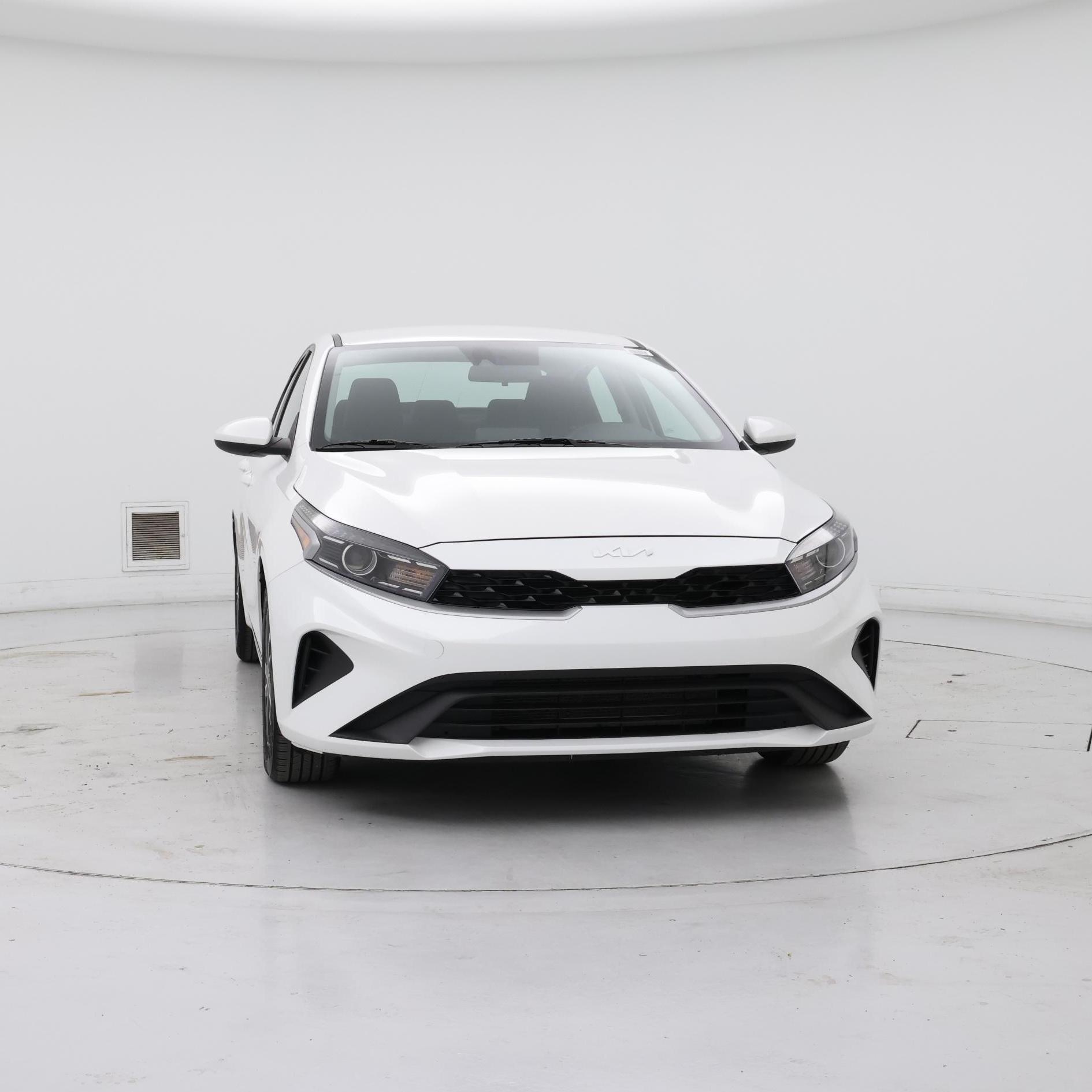 Thumbnail: 2023 Kia Forte - 5