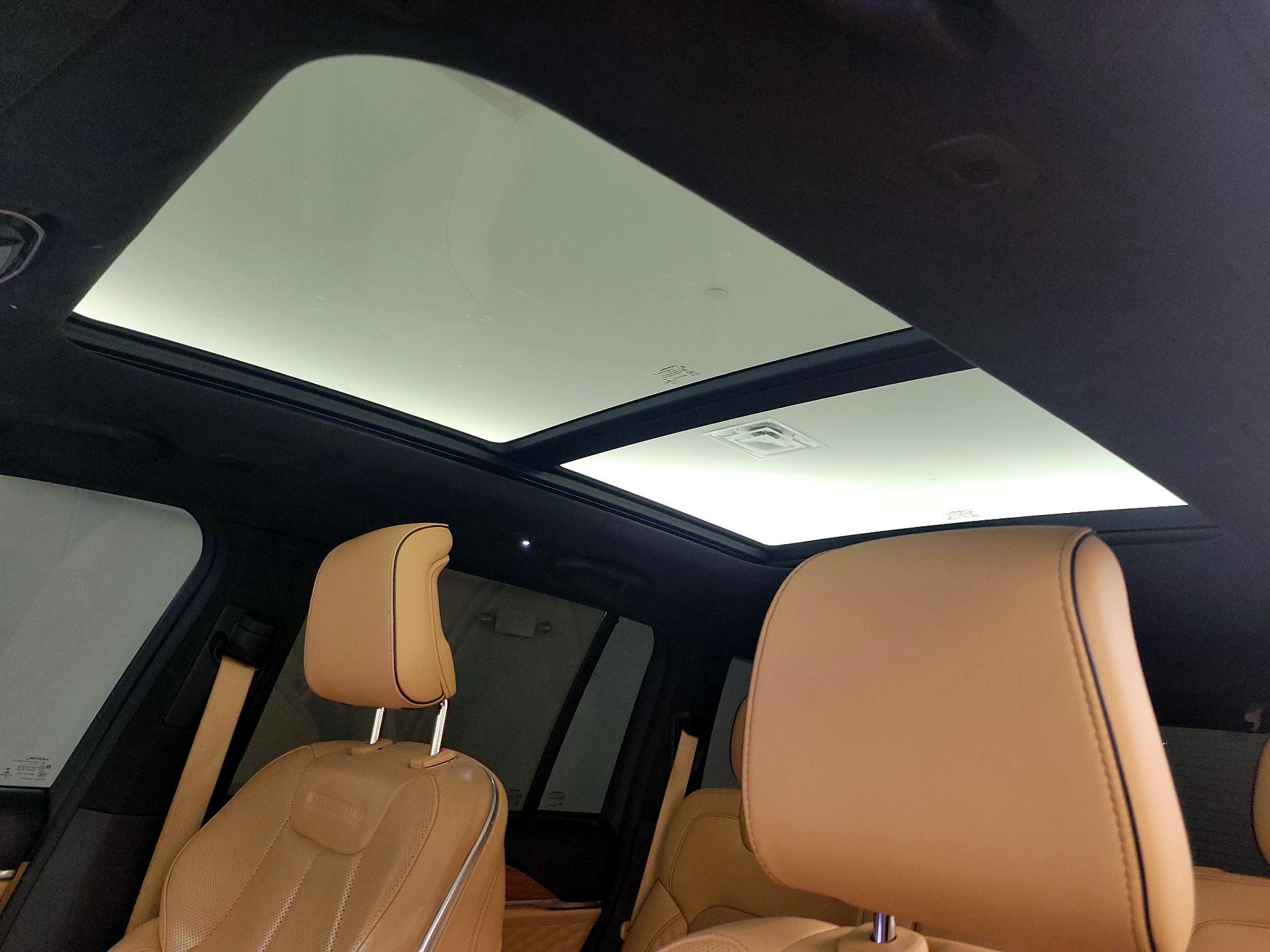 Thumbnail: 2022 Jeep Grand Cherokee - 20