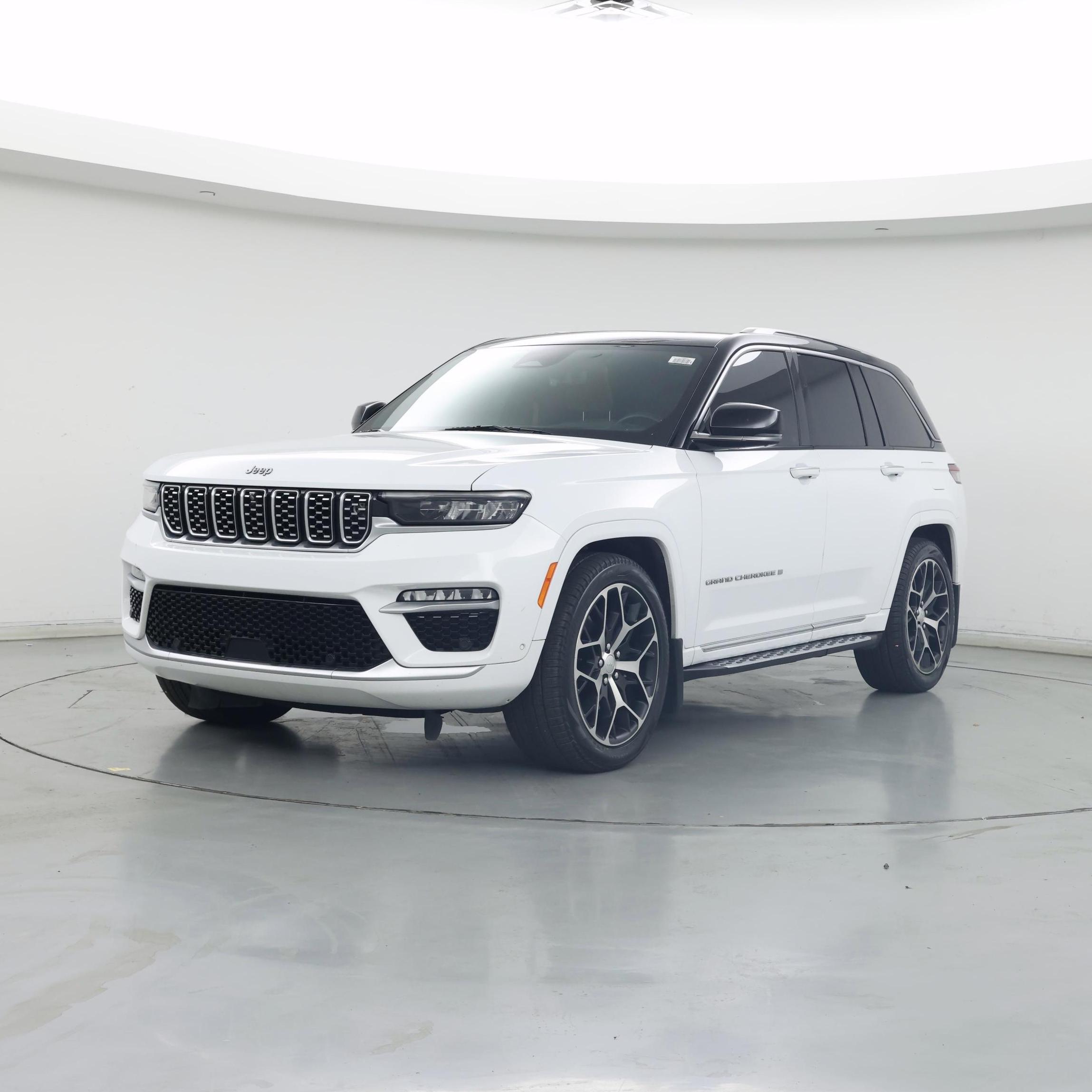 Thumbnail: 2022 Jeep Grand Cherokee - 4