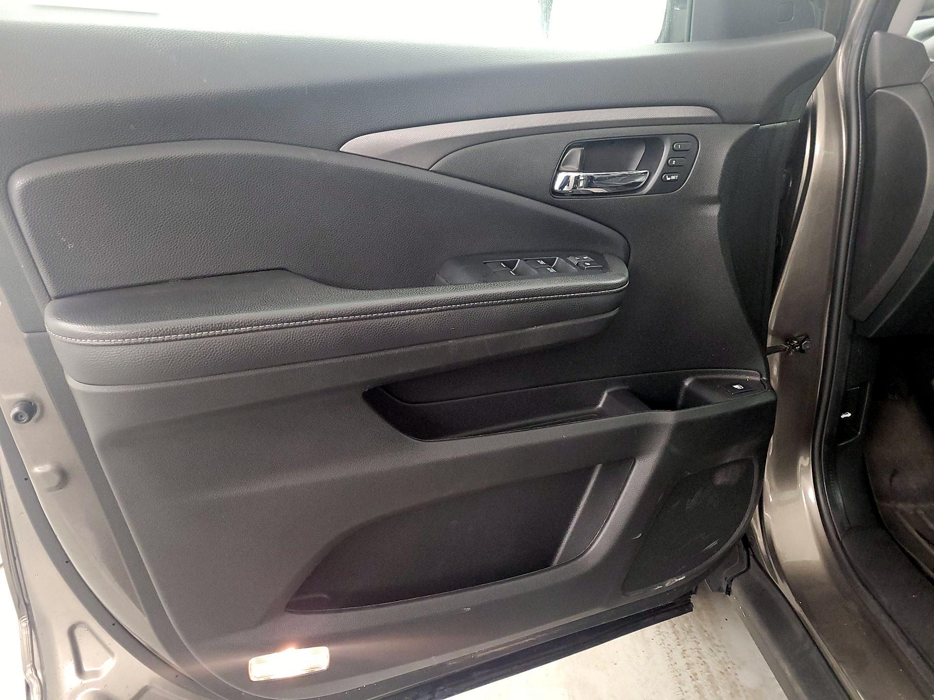 Thumbnail: 2023 Honda Ridgeline - 12