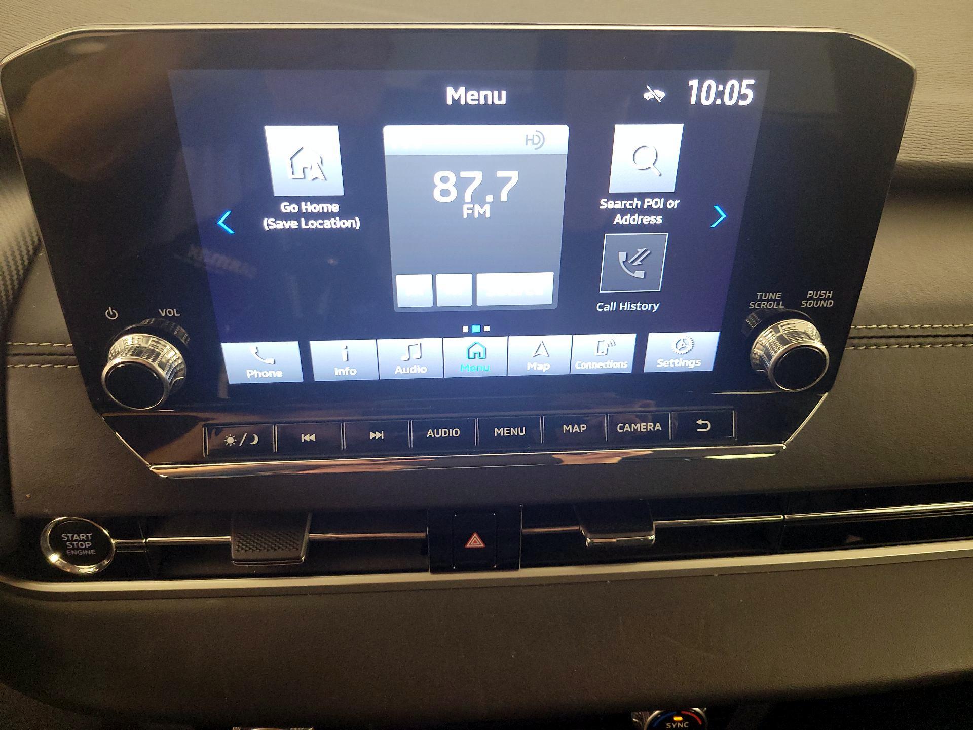 Thumbnail: 2024 Mitsubishi Outlander - 16