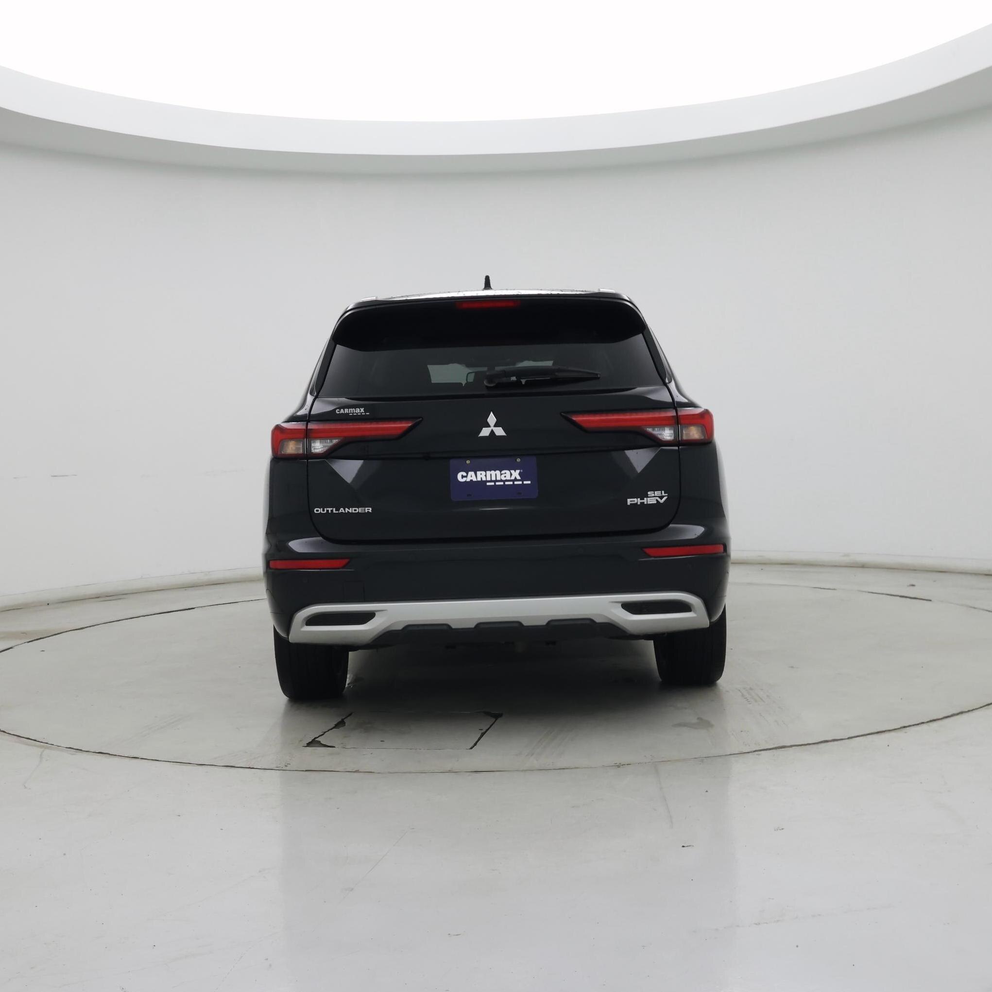 Thumbnail: 2023 Mitsubishi Outlander - 6