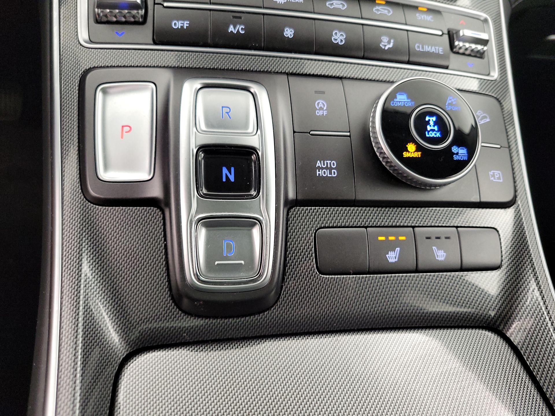 Thumbnail: 2023 Hyundai Santa Fe - 18