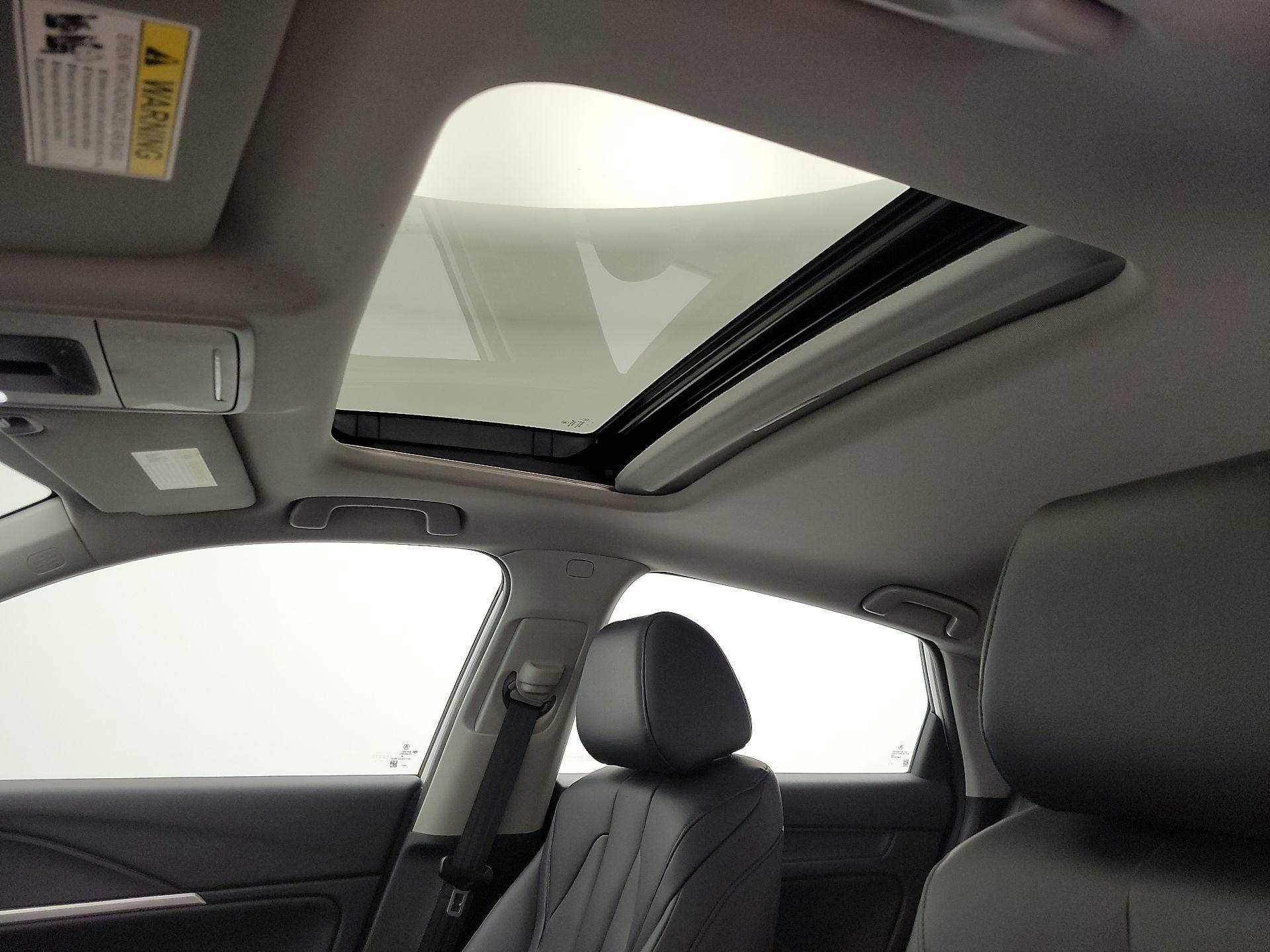 Thumbnail: 2023 Acura Integra - 19