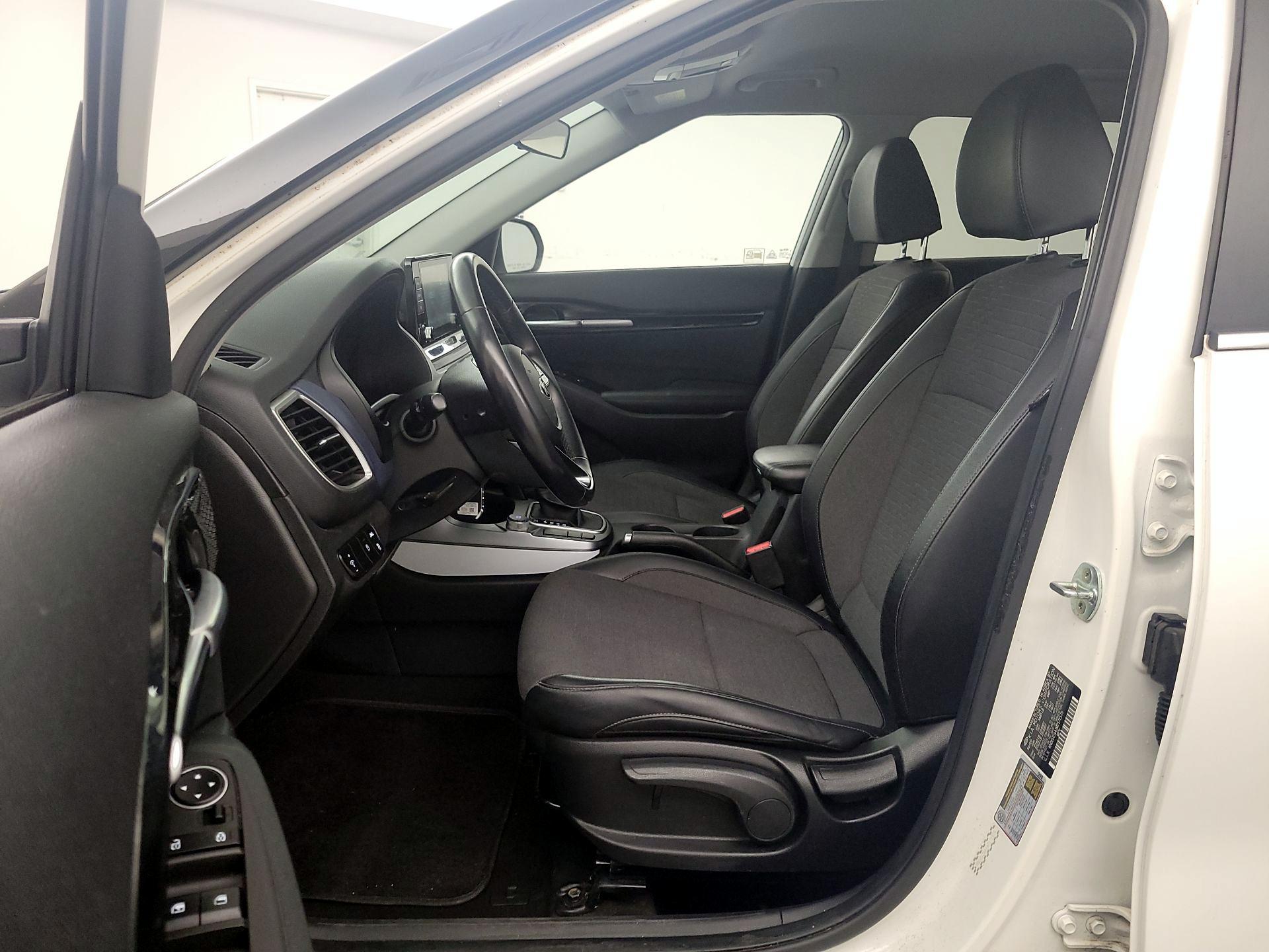 Thumbnail: 2021 Kia Seltos - 11