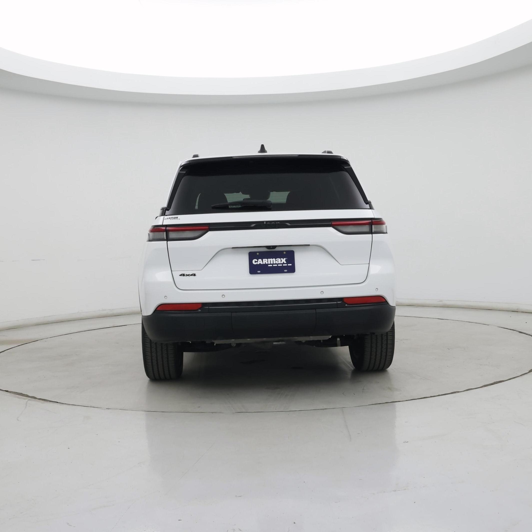 Thumbnail: 2023 Jeep Grand Cherokee - 6