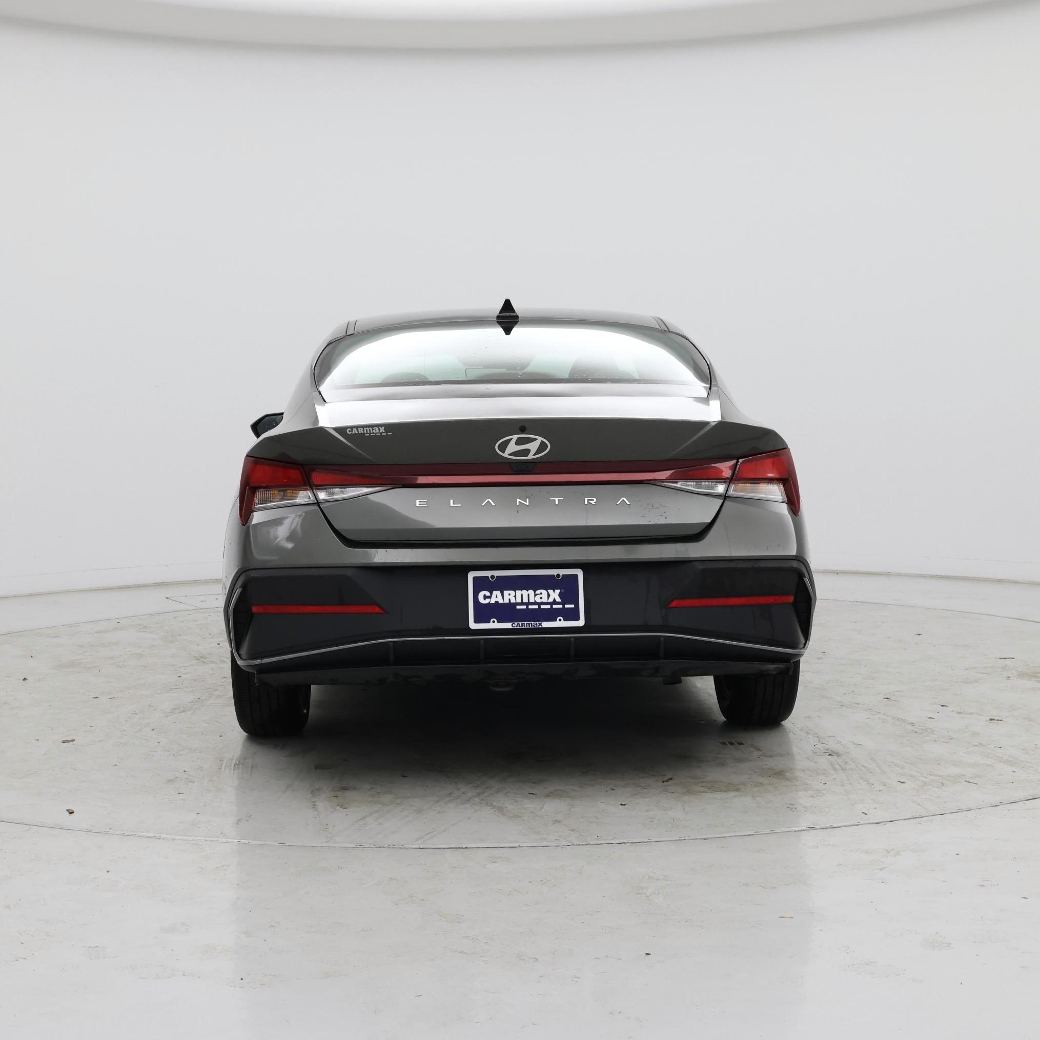 Thumbnail: 2024 Hyundai Elantra - 6