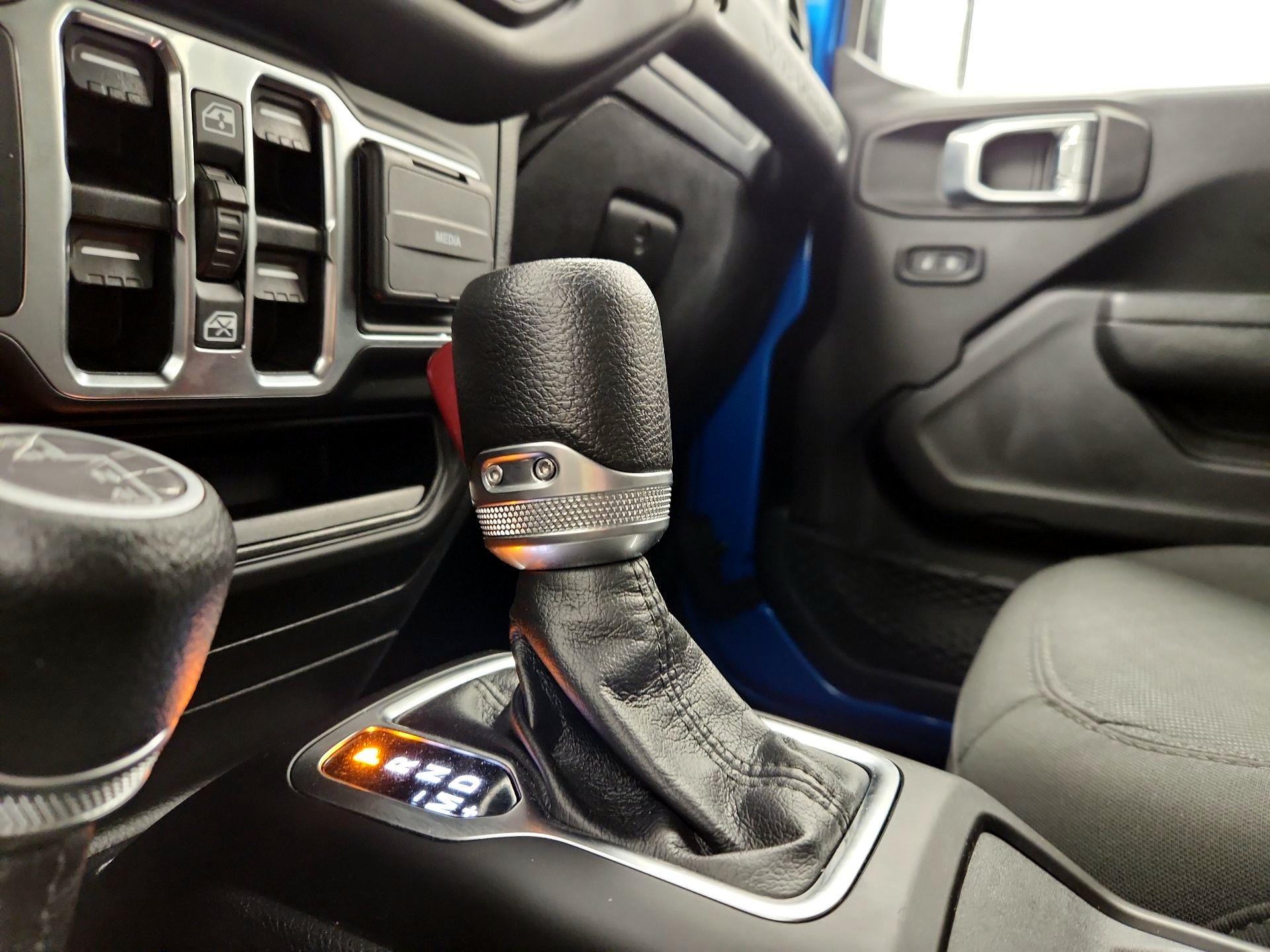 Thumbnail: 2023 Jeep Wrangler - 18