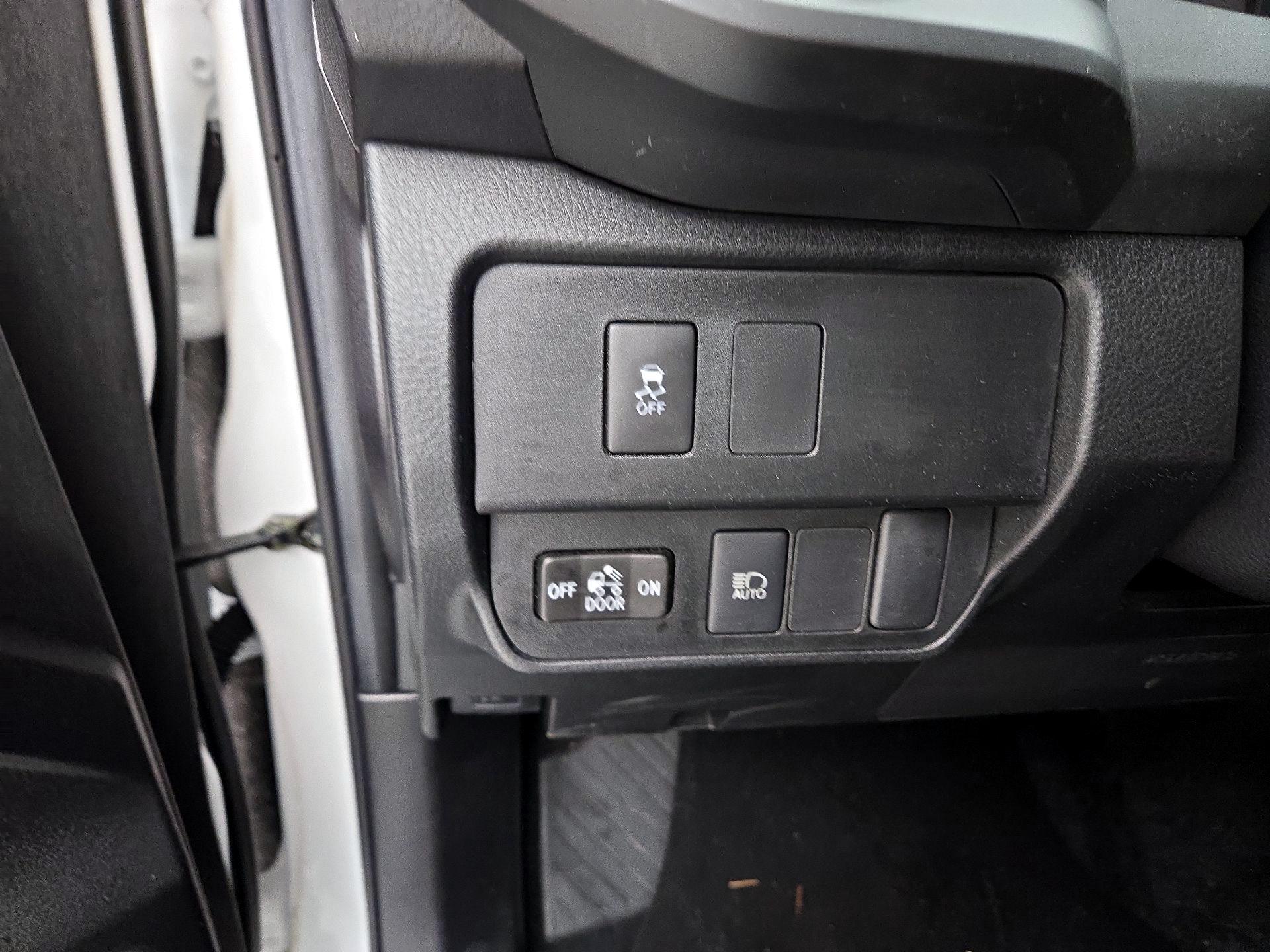 Thumbnail: 2023 Toyota Tacoma - 13