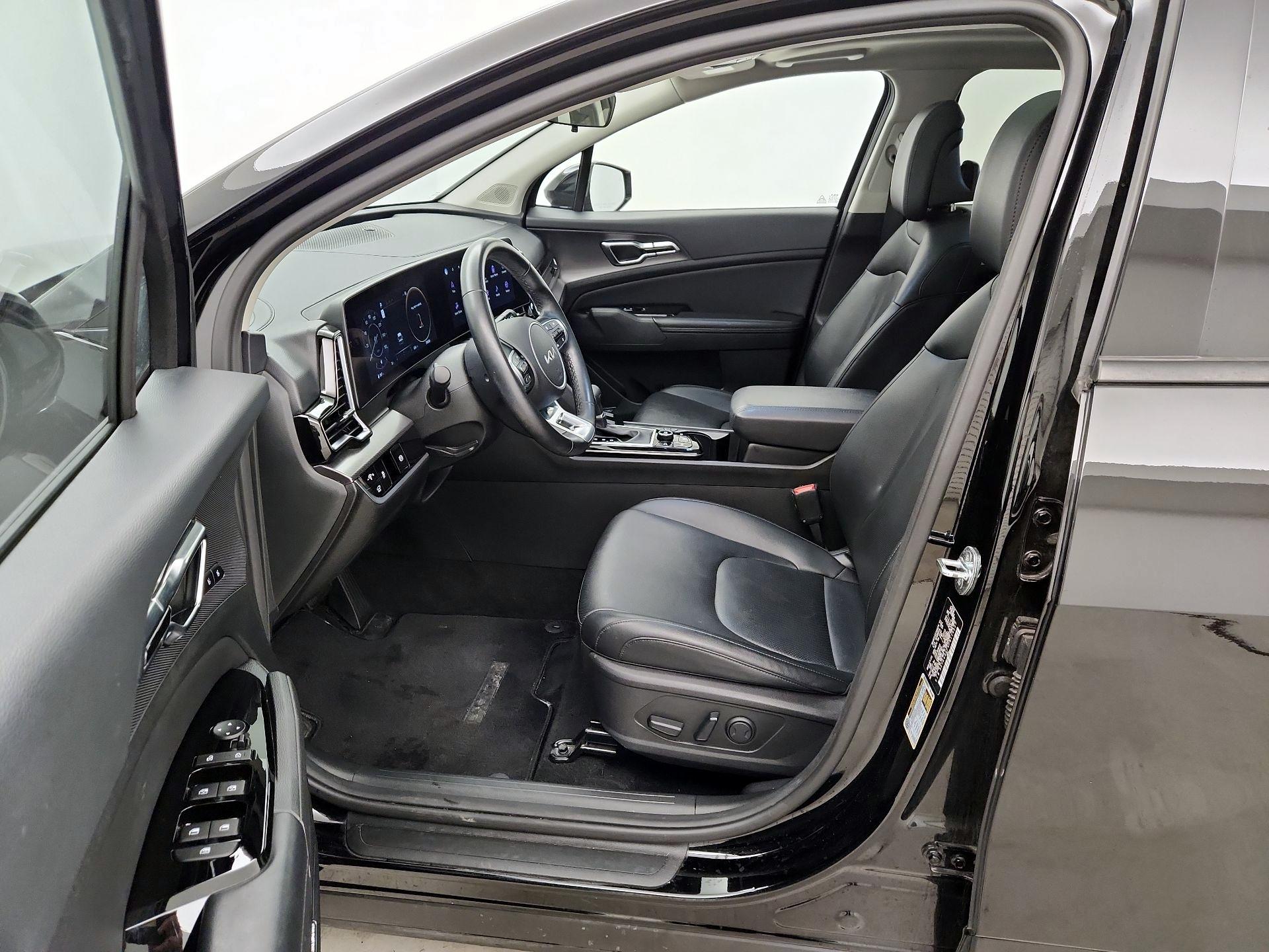 Thumbnail: 2023 Kia Sportage - 11