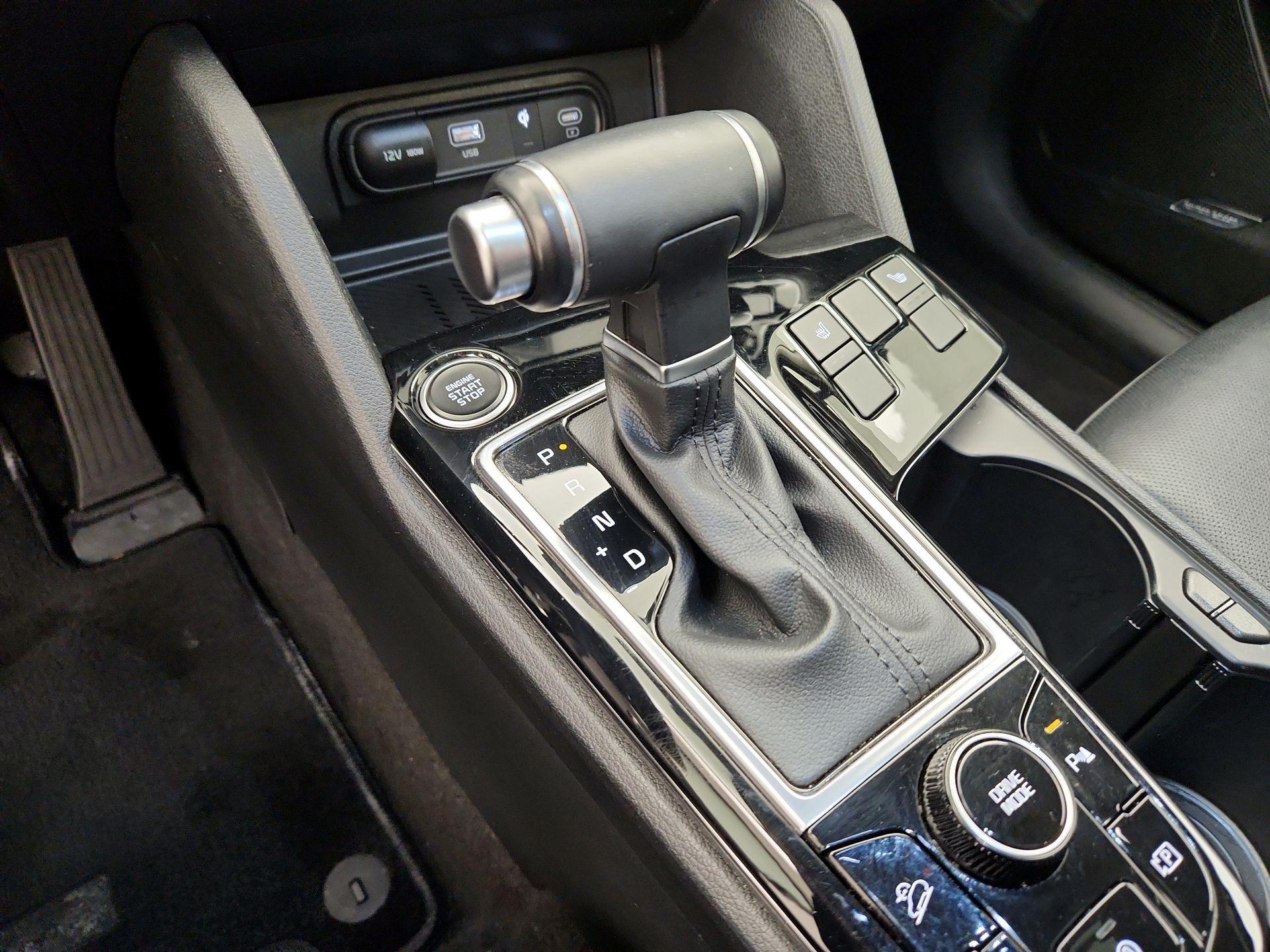 Thumbnail: 2023 Kia Sportage - 18