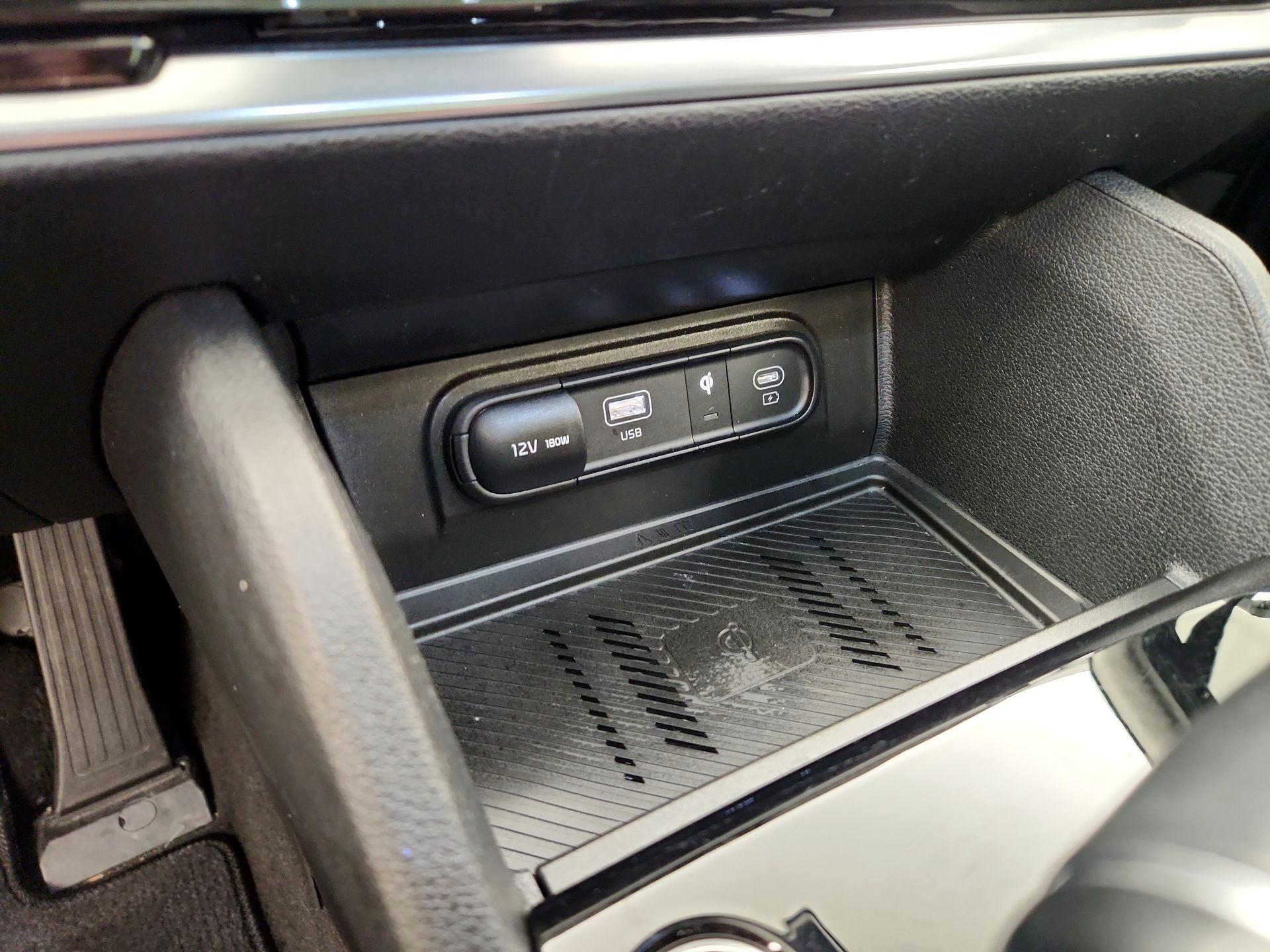 Thumbnail: 2023 Kia Sportage - 19