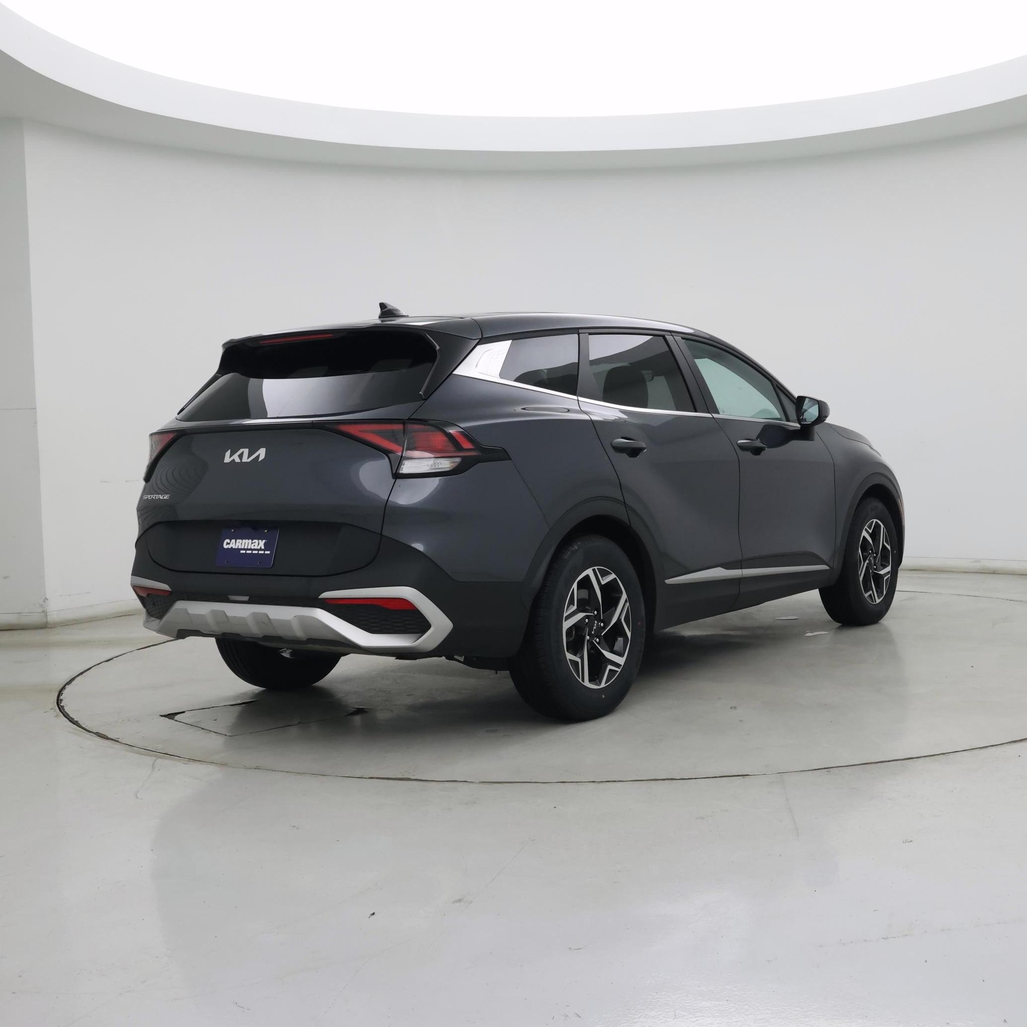 Thumbnail: 2023 Kia Sportage - 8