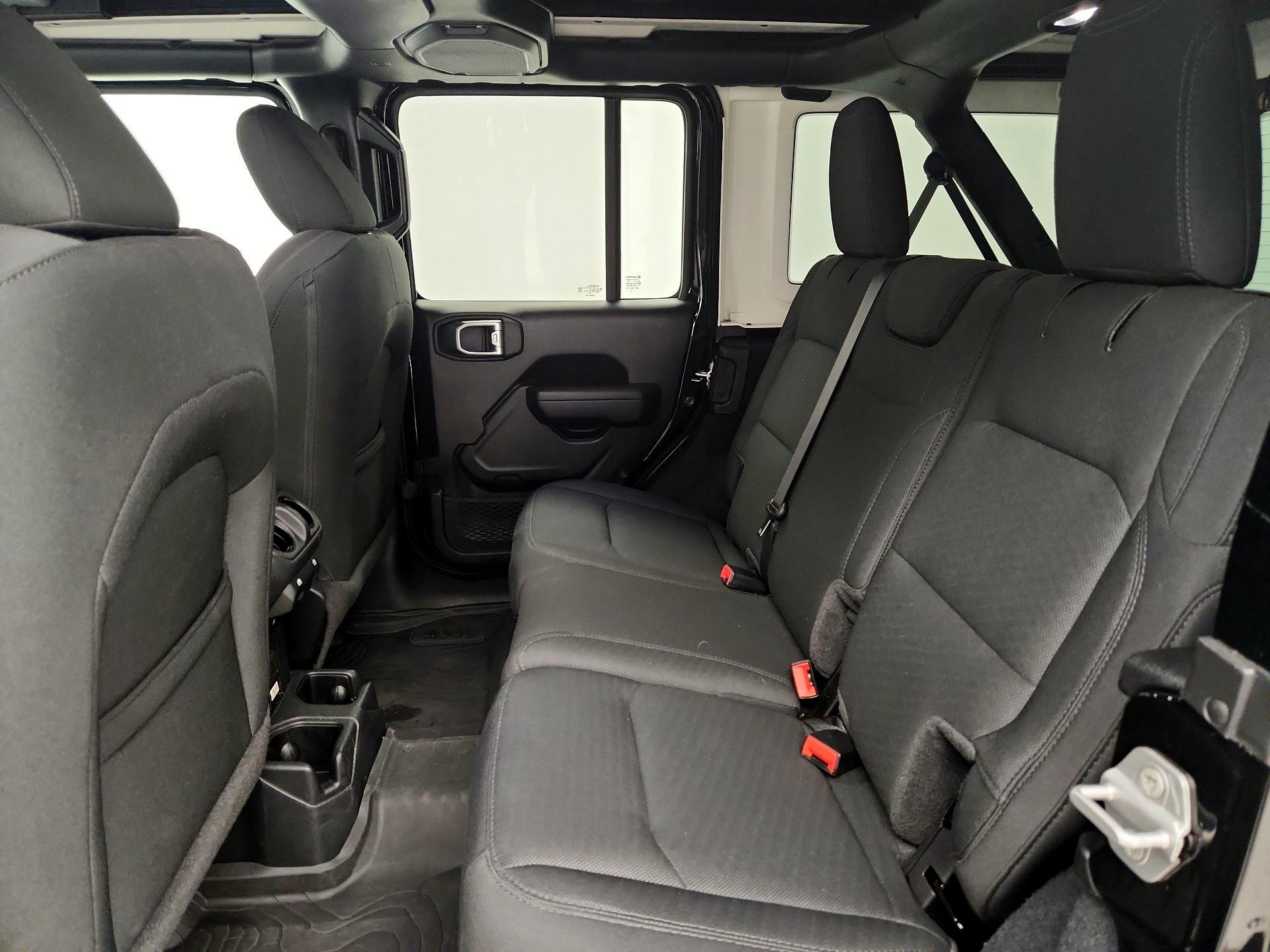 Thumbnail: 2022 Jeep Wrangler - 20