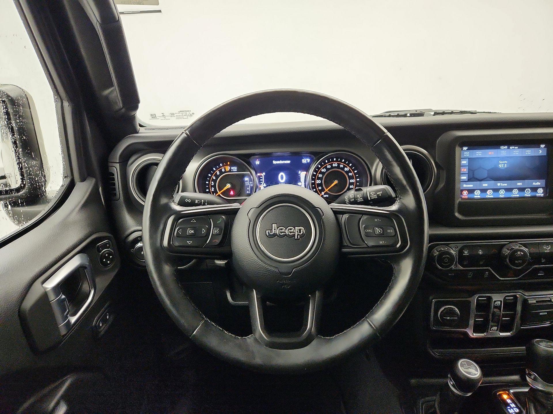 Thumbnail: 2021 Jeep Wrangler - 10