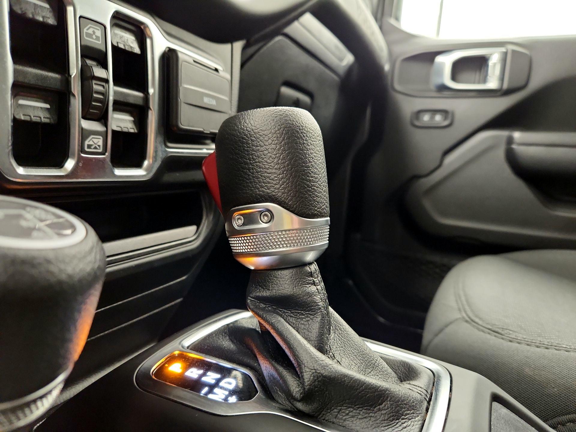 Thumbnail: 2021 Jeep Wrangler - 17