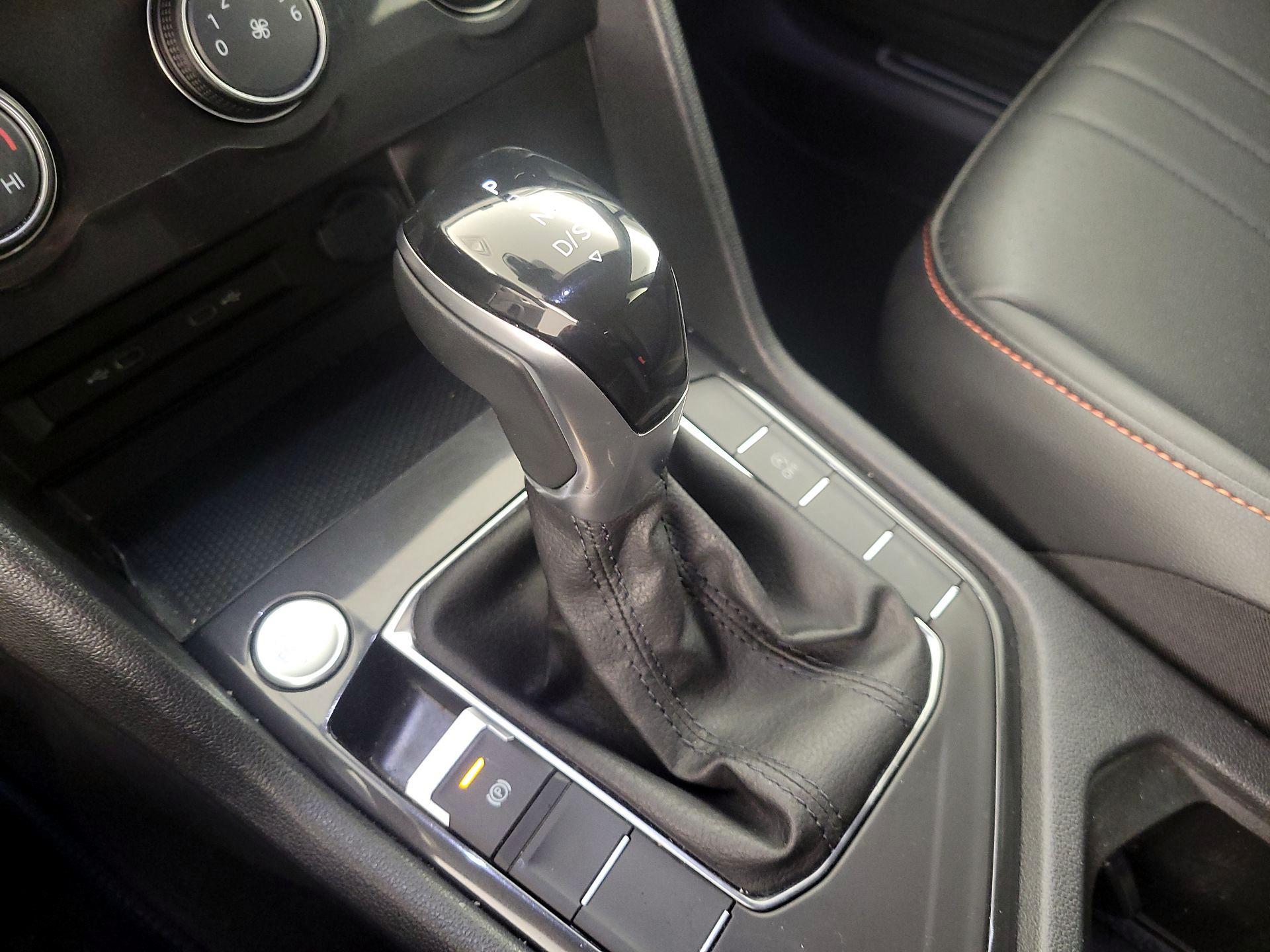 Thumbnail: 2024 Volkswagen Tiguan - 17