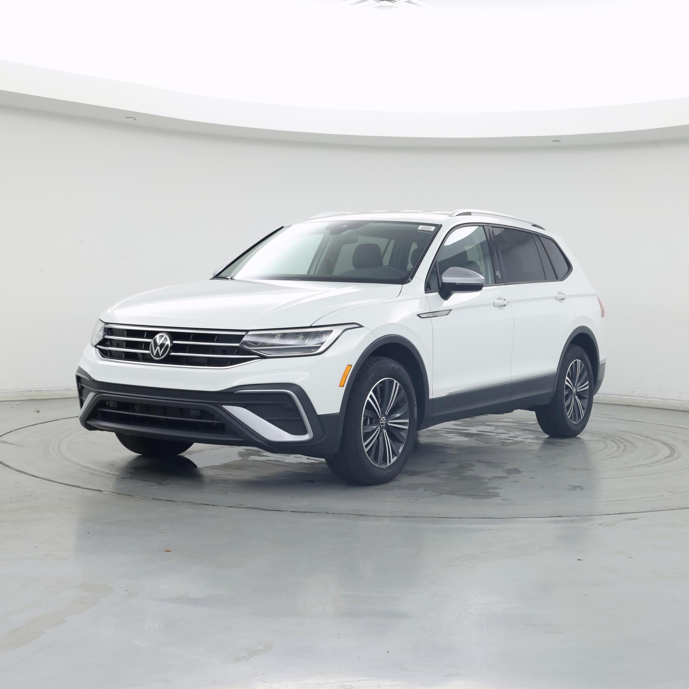 Thumbnail: 2024 Volkswagen Tiguan - 4