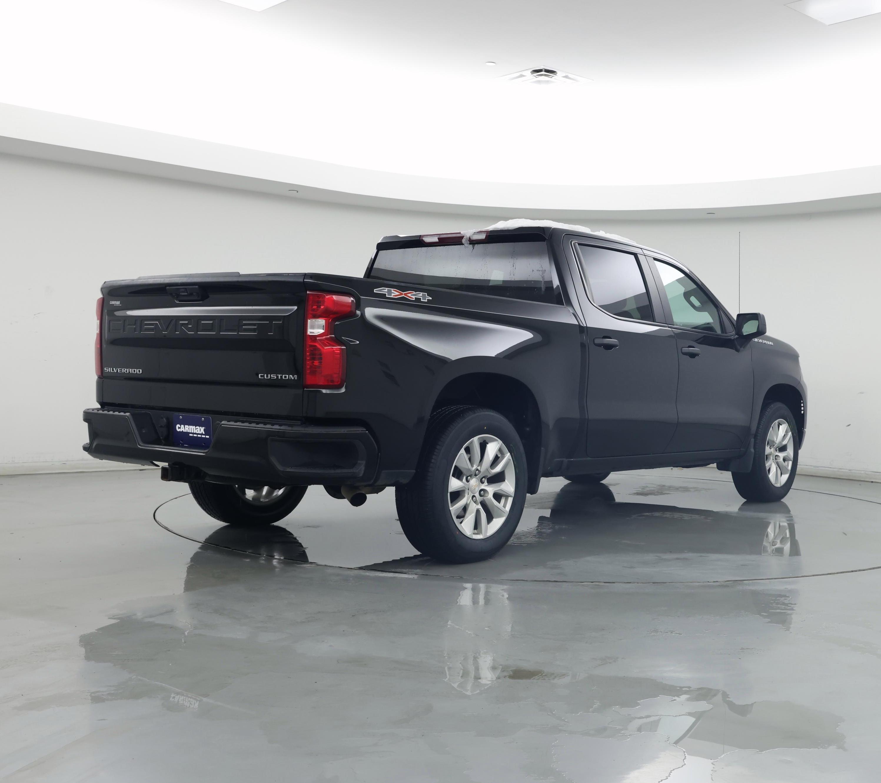 Thumbnail: 2023 Chevrolet Silverado 1500 - 8