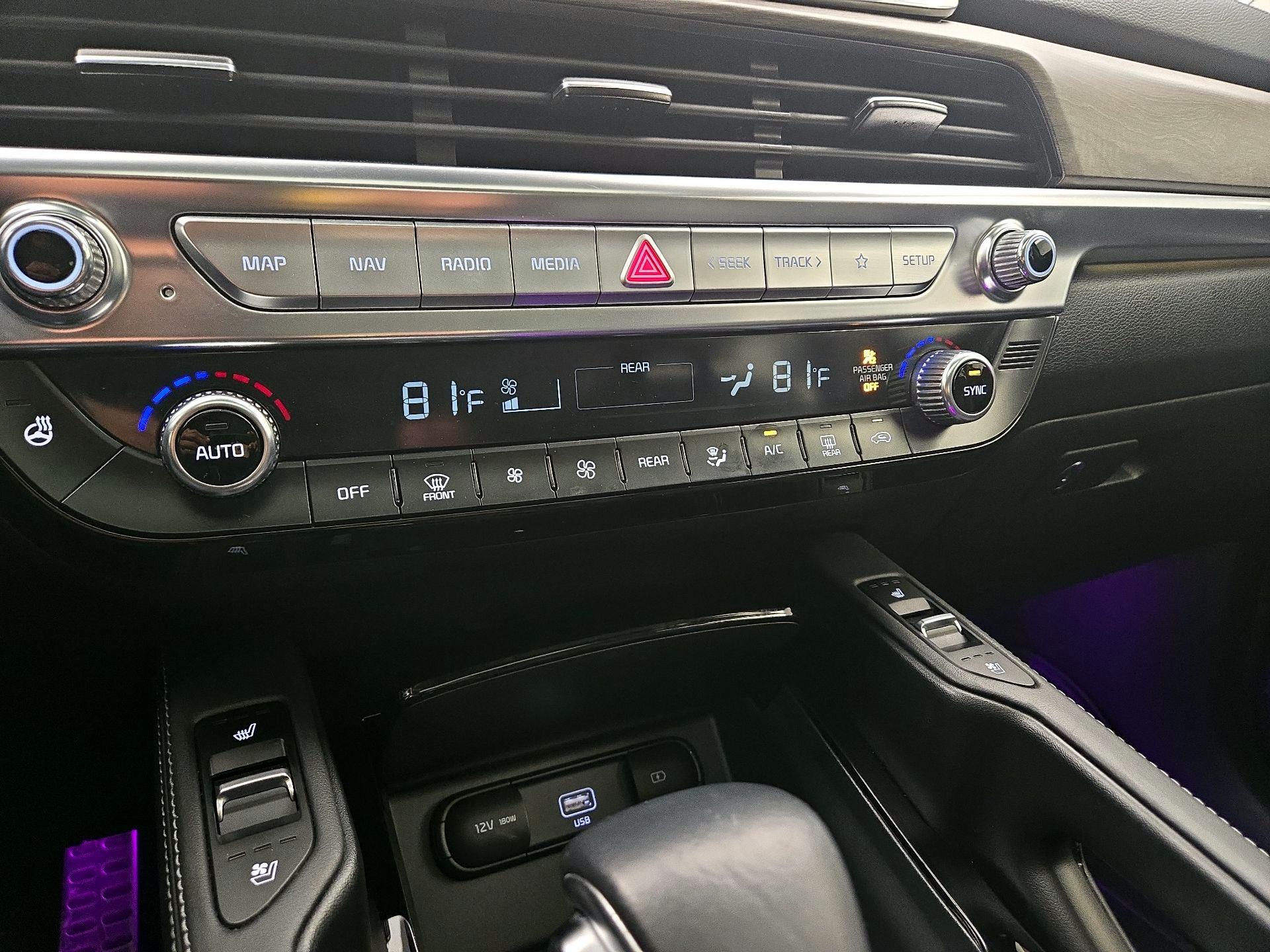 Thumbnail: 2021 Kia Telluride - 16