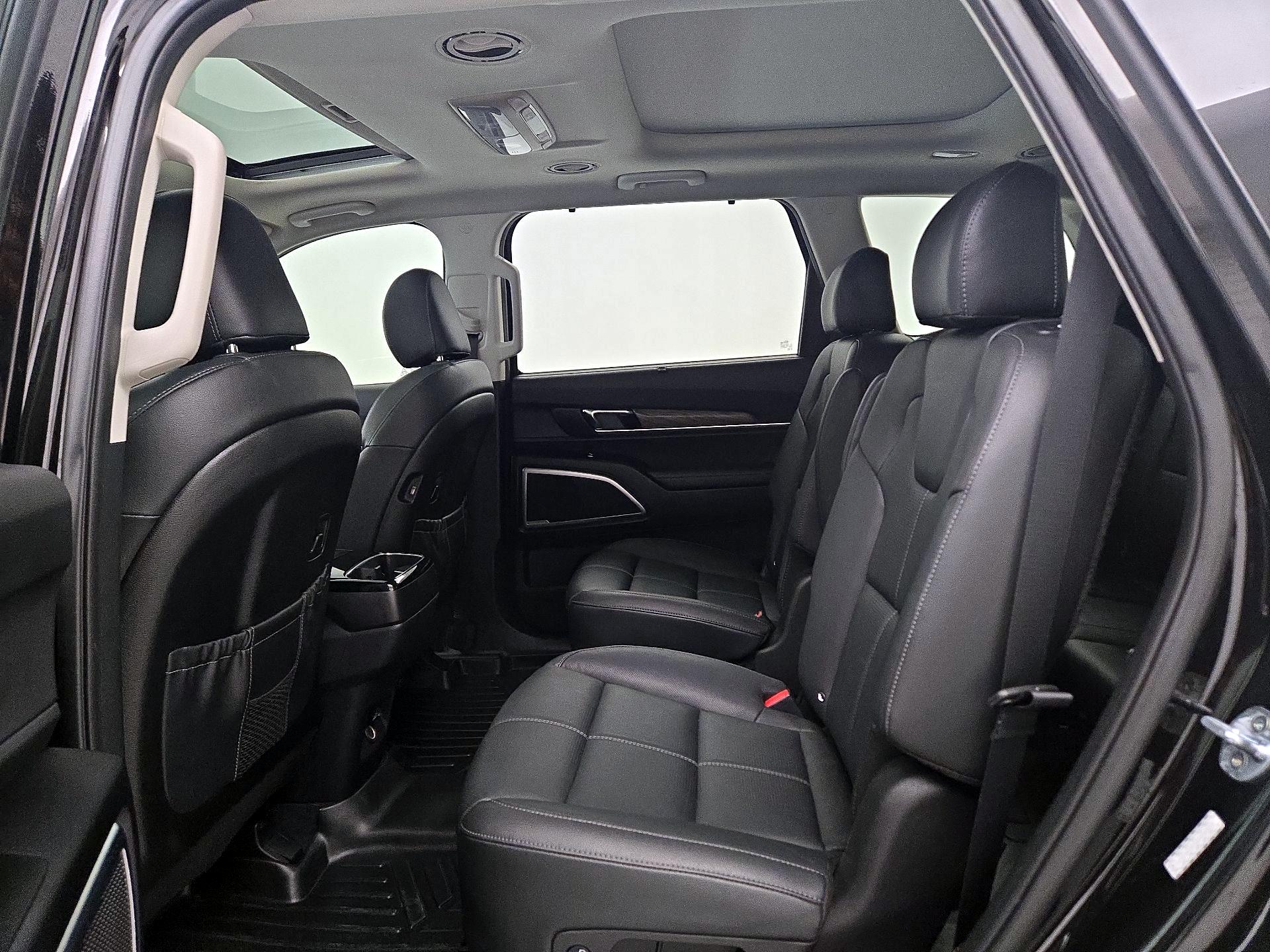 Thumbnail: 2021 Kia Telluride - 20