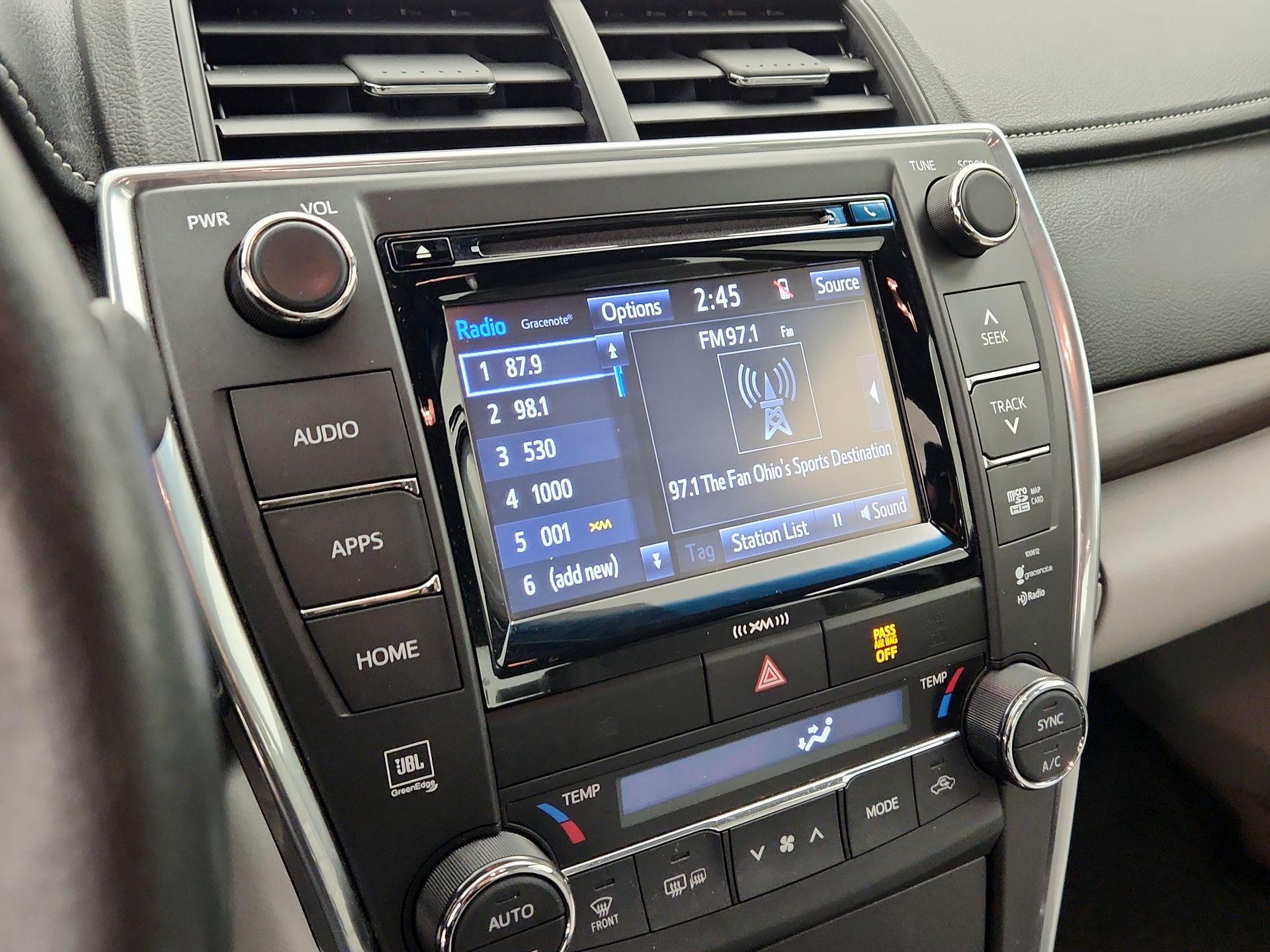 Thumbnail: 2017 Toyota Camry - 16