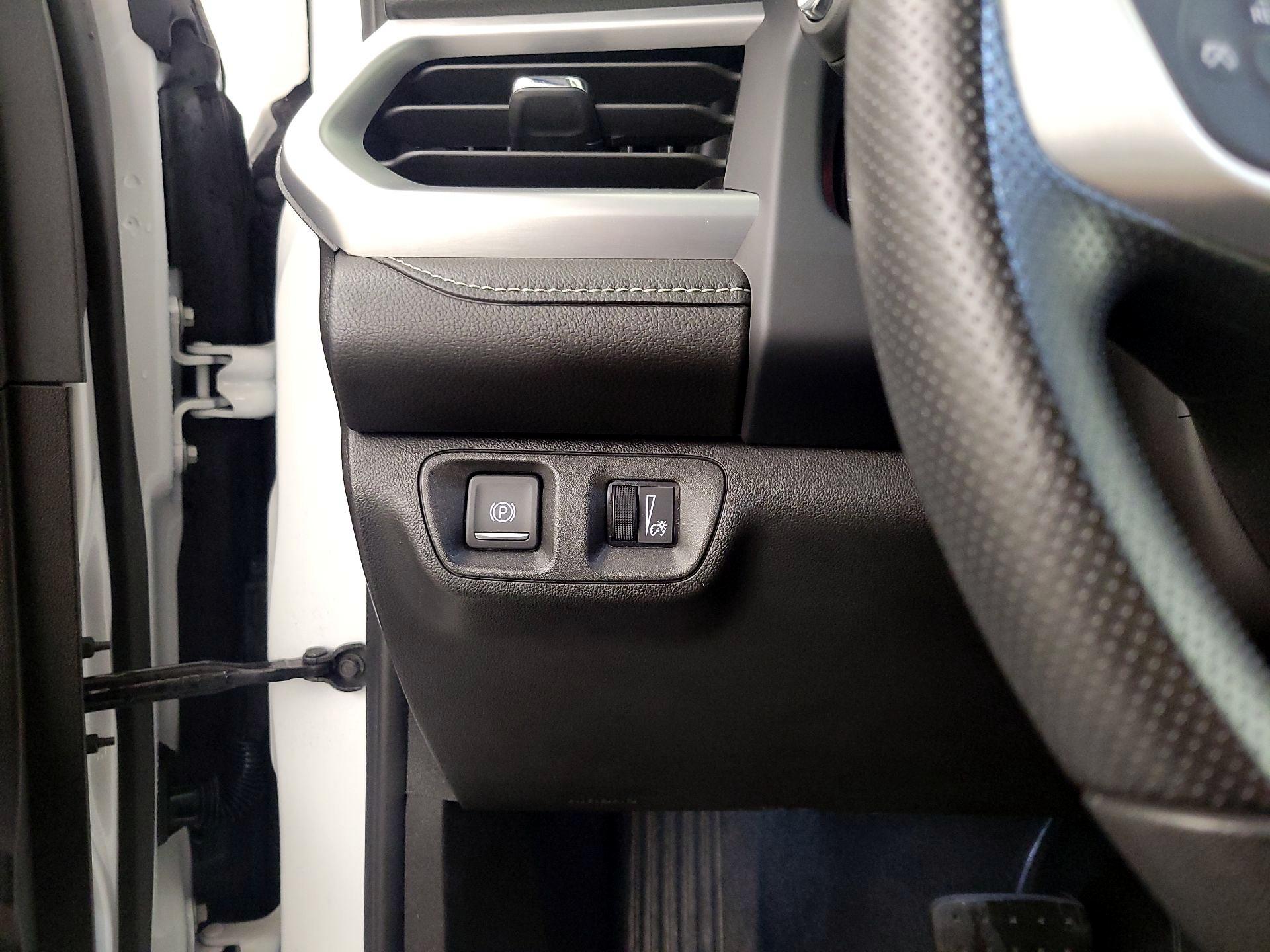 Thumbnail: 2023 GMC Acadia - 13