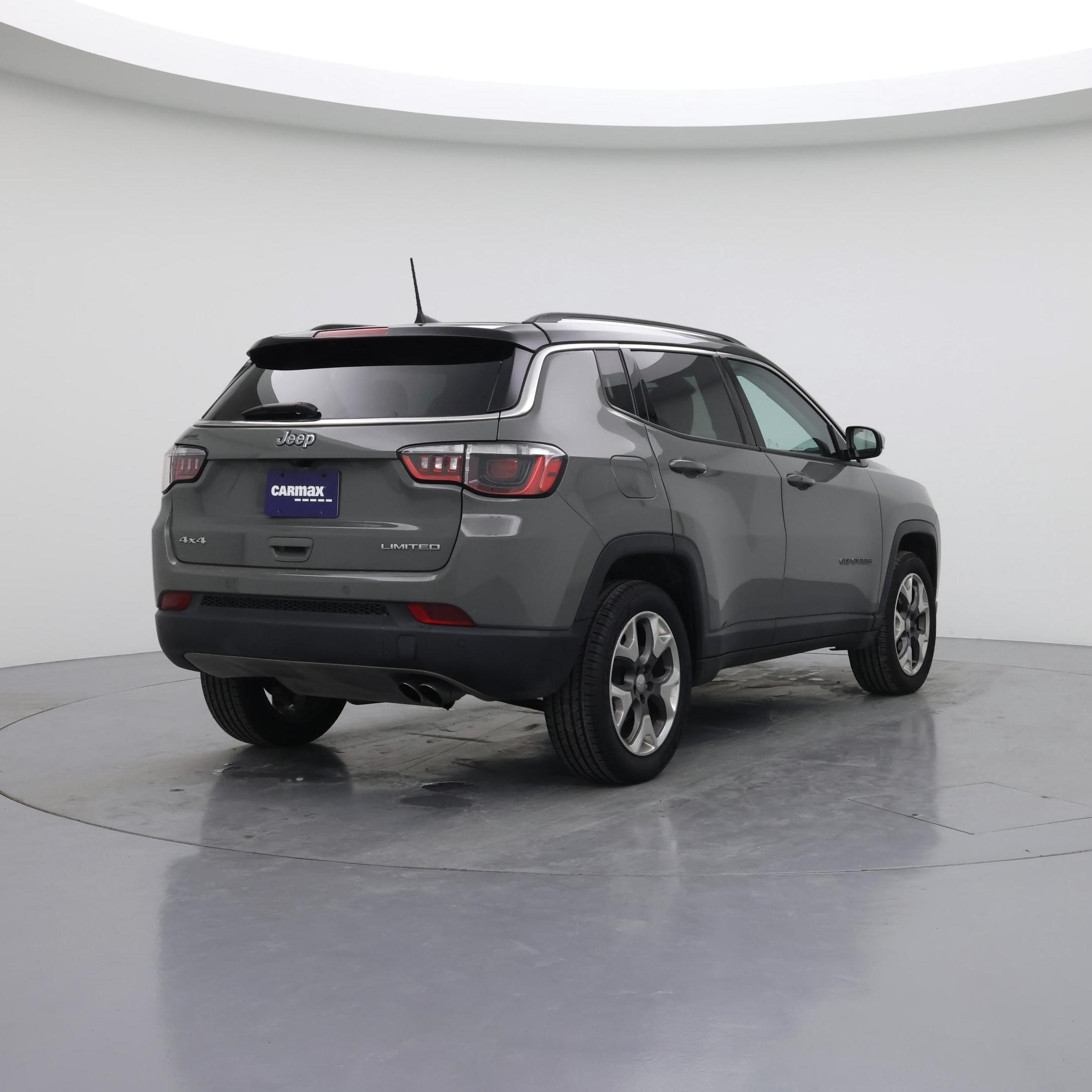 Thumbnail: 2021 Jeep Compass - 8