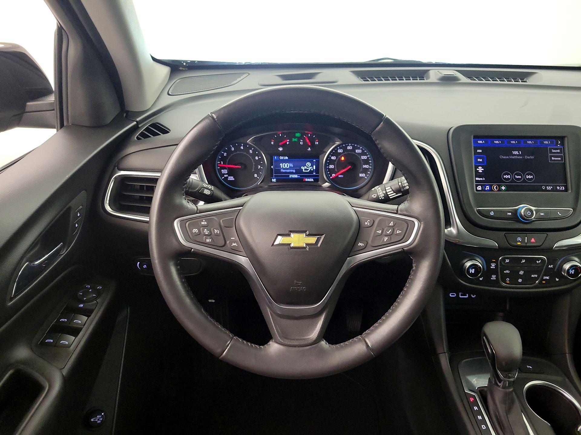 Thumbnail: 2022 Chevrolet Equinox - 10