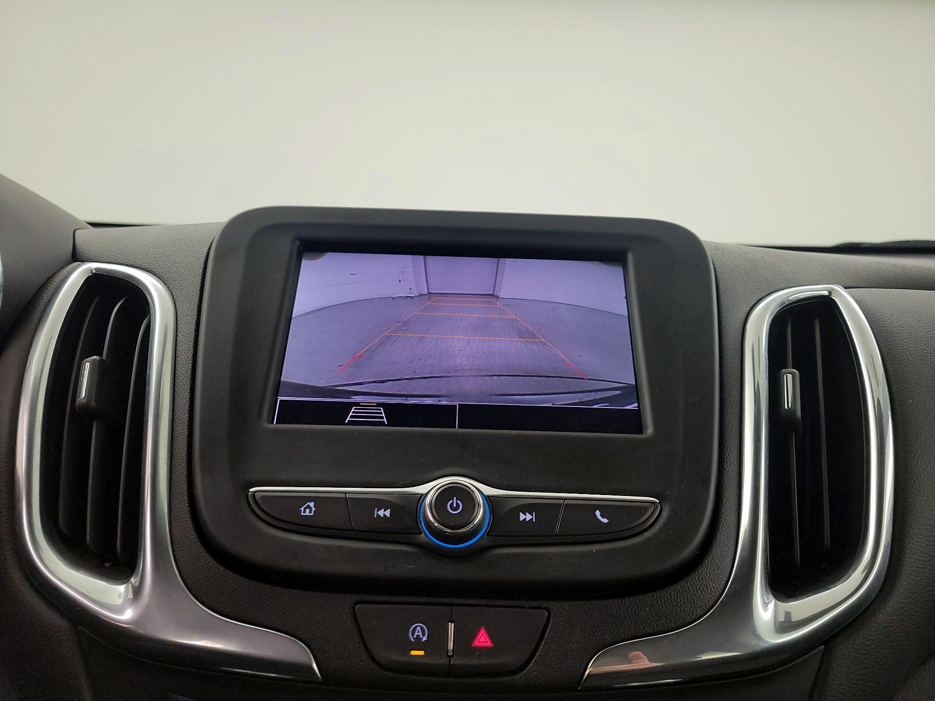 Thumbnail: 2022 Chevrolet Equinox - 14