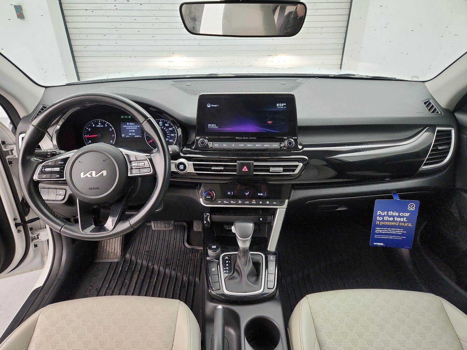 Thumbnail: 2022 Kia Seltos - 9