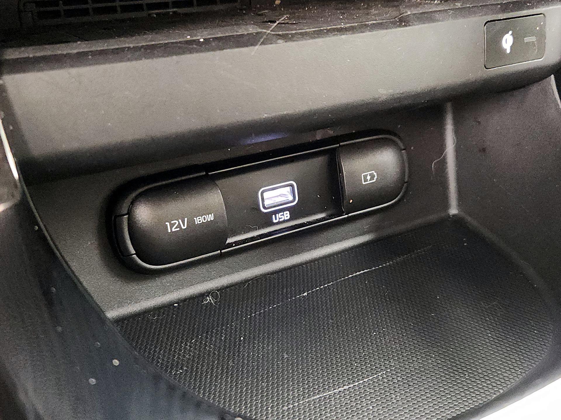 Thumbnail: 2022 Kia Seltos - 18