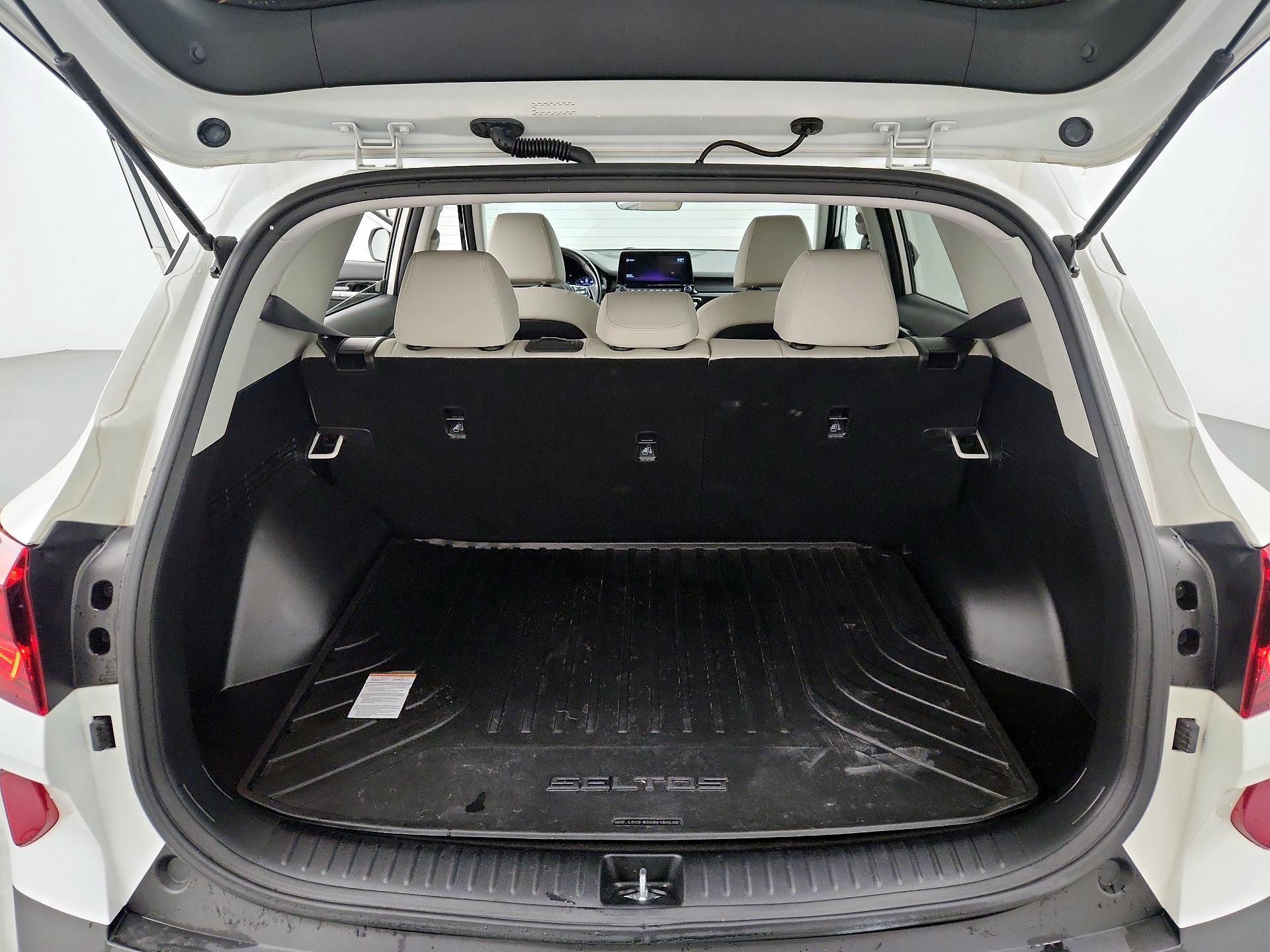 Thumbnail: 2022 Kia Seltos - 20