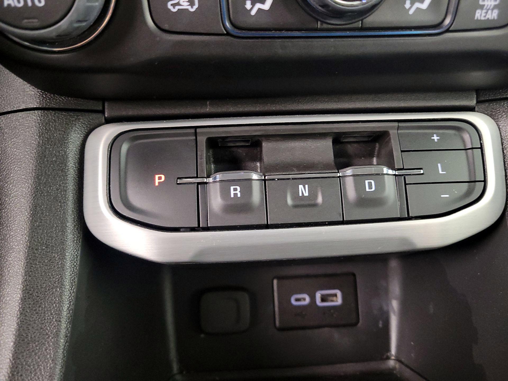 Thumbnail: 2023 GMC Acadia - 17