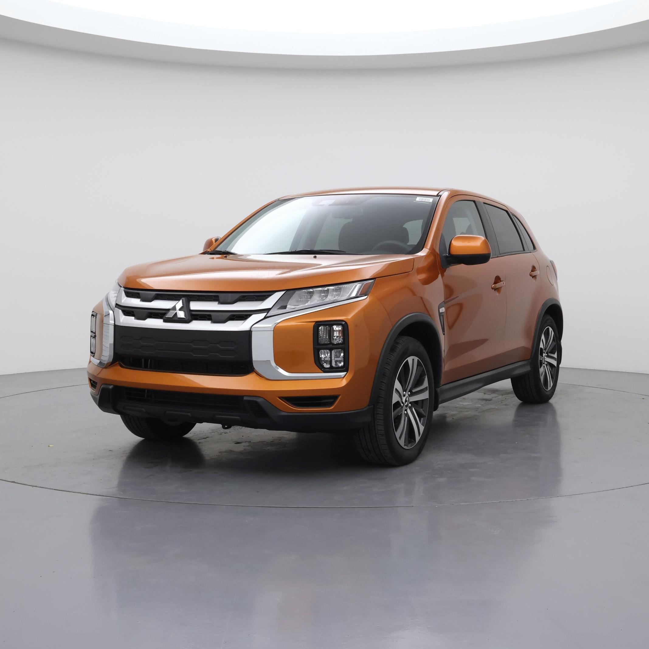 Thumbnail: 2023 Mitsubishi Outlander Sport - 4