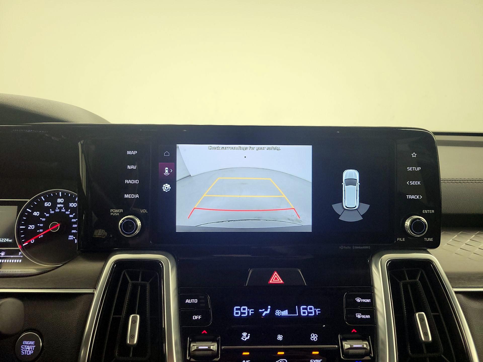 Thumbnail: 2022 Kia Sorento - 15