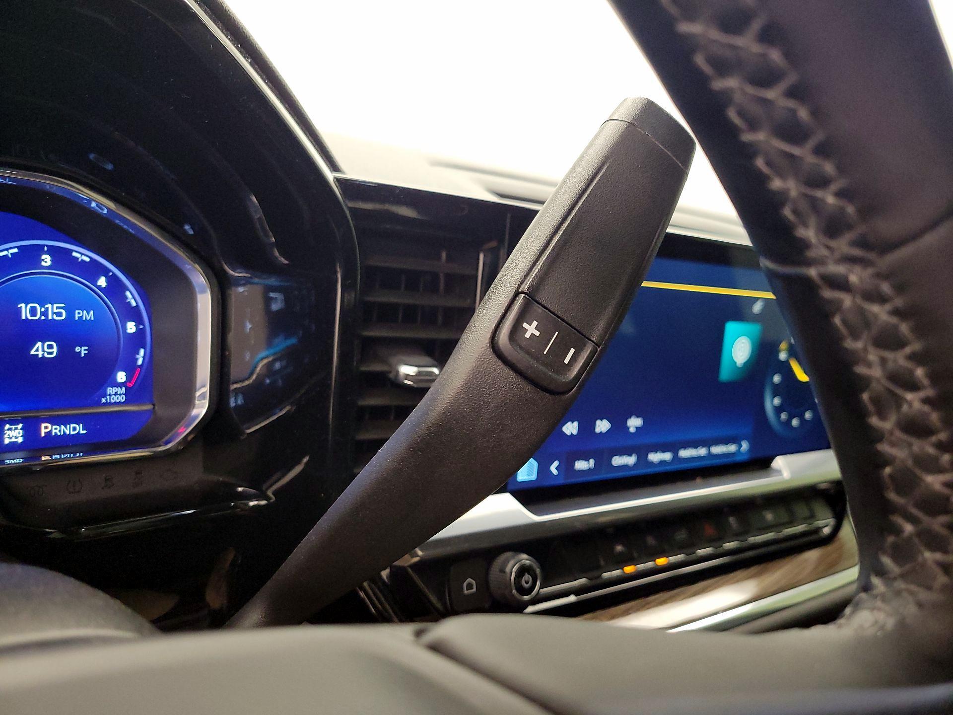 Thumbnail: 2023 Chevrolet Silverado 1500 - 17